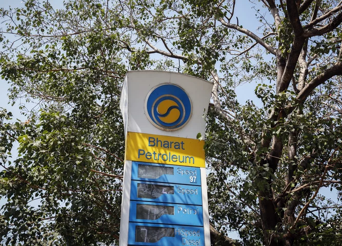 IMG Clears BPCL Sale Bid Documents, Government Likely To Invite Interest Soon