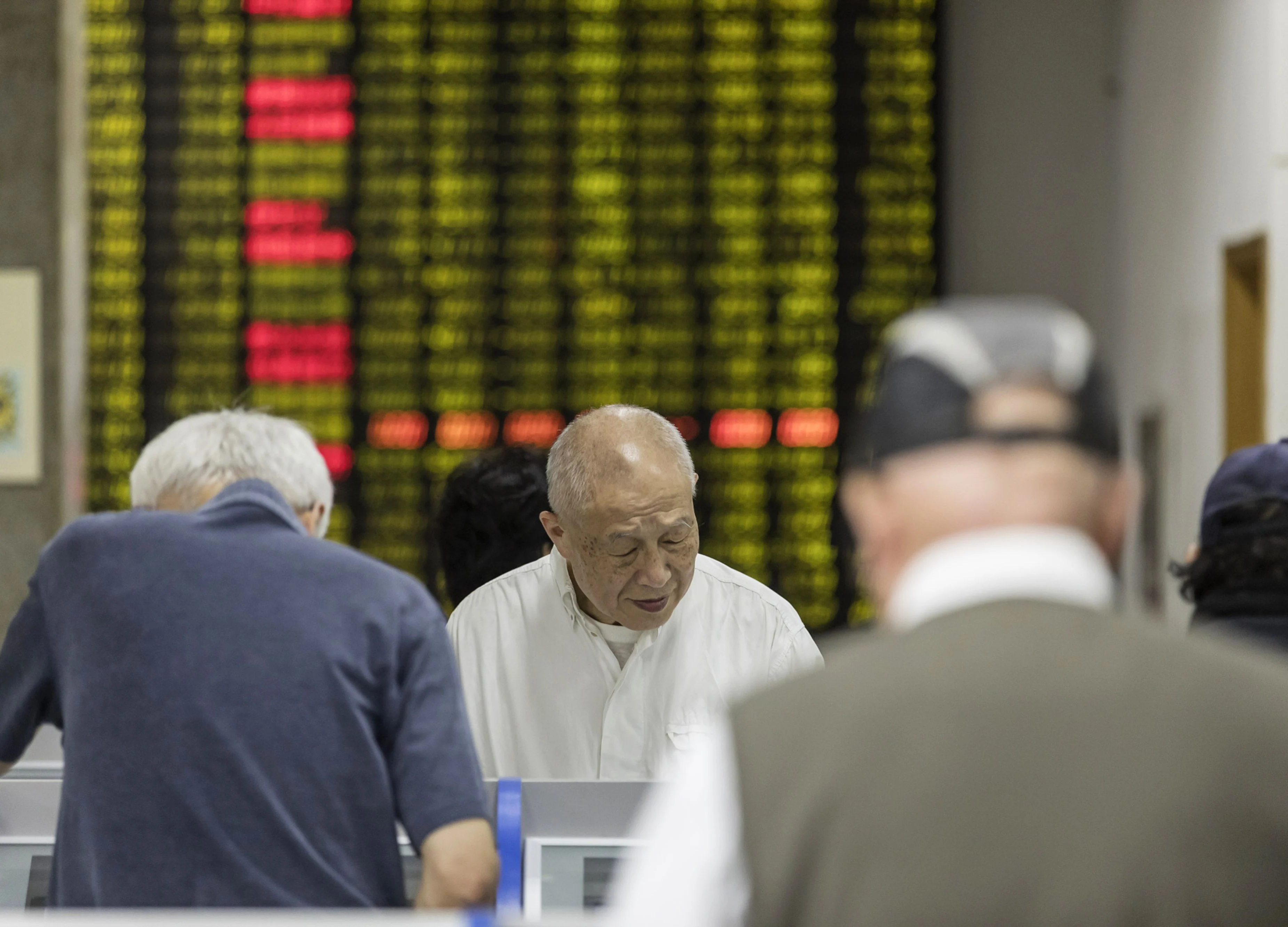 China Markets to Test Risk of Most Extreme U.S. Threat Yet