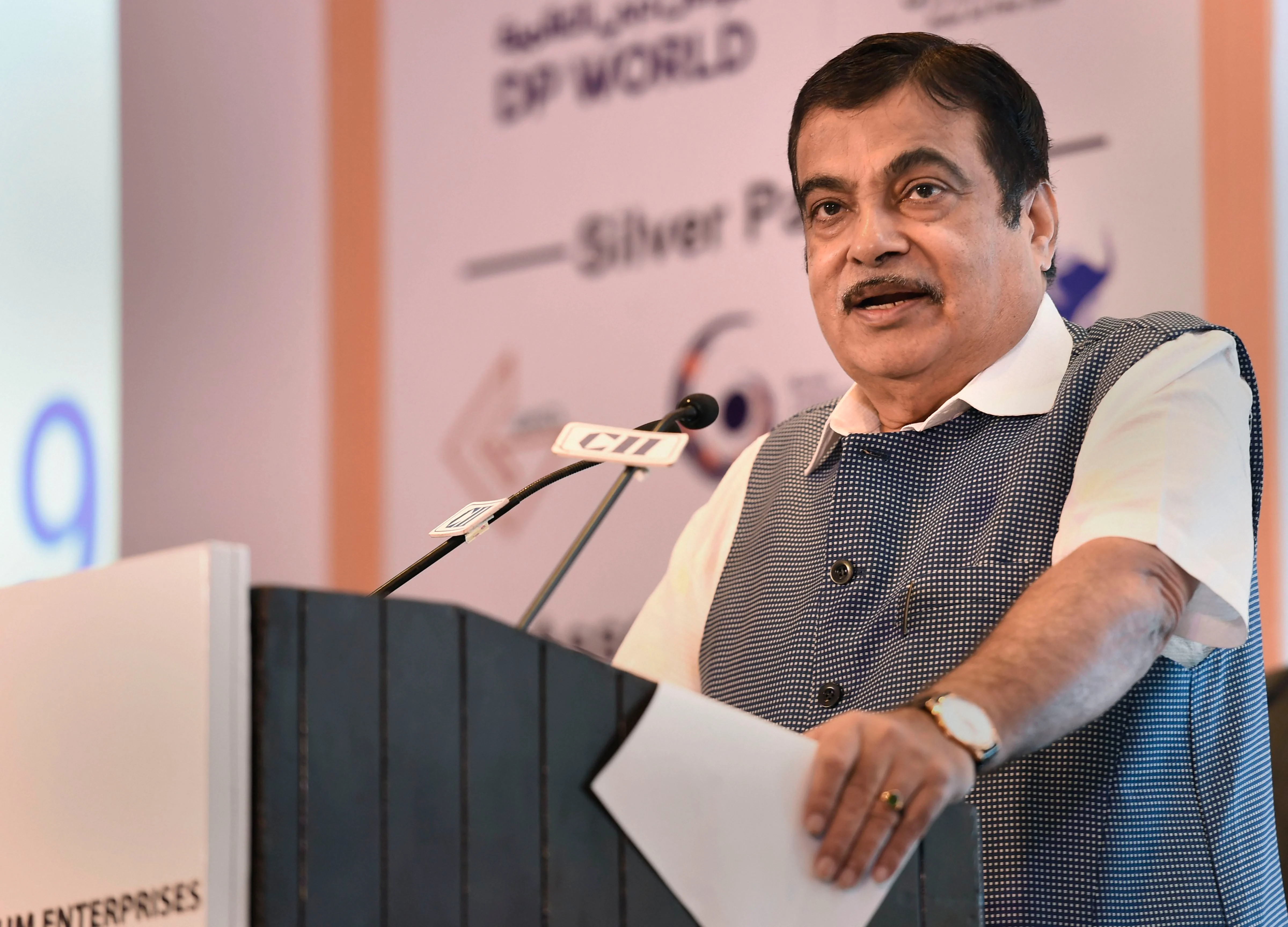 Reduce Oil Imports To Achieve $5 Trillion GDP Goal, Says Nitin Gadkari
