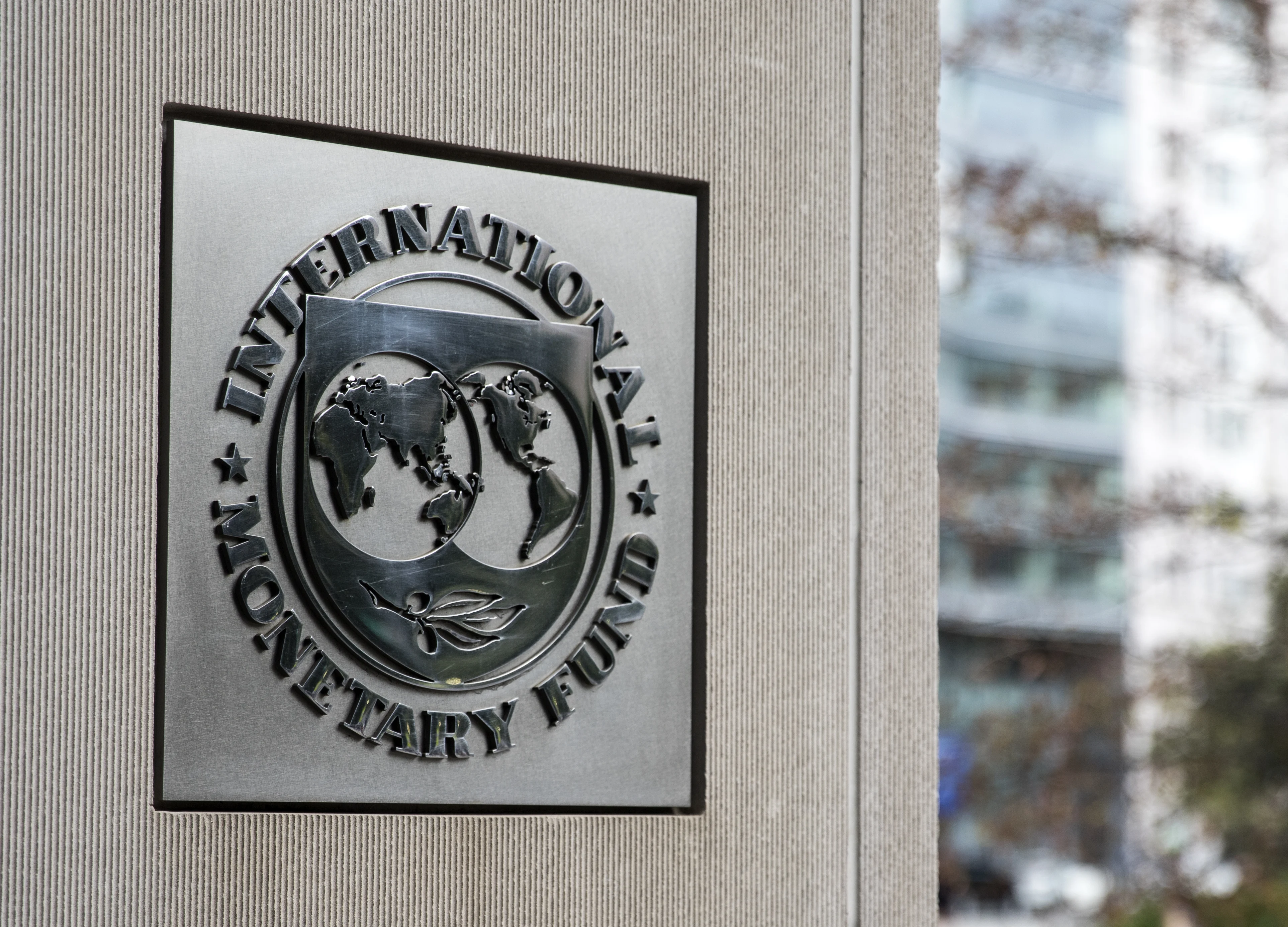 Risk of ‘Sharp, Sudden’ Financial Tightening Has Risen, IMF Says