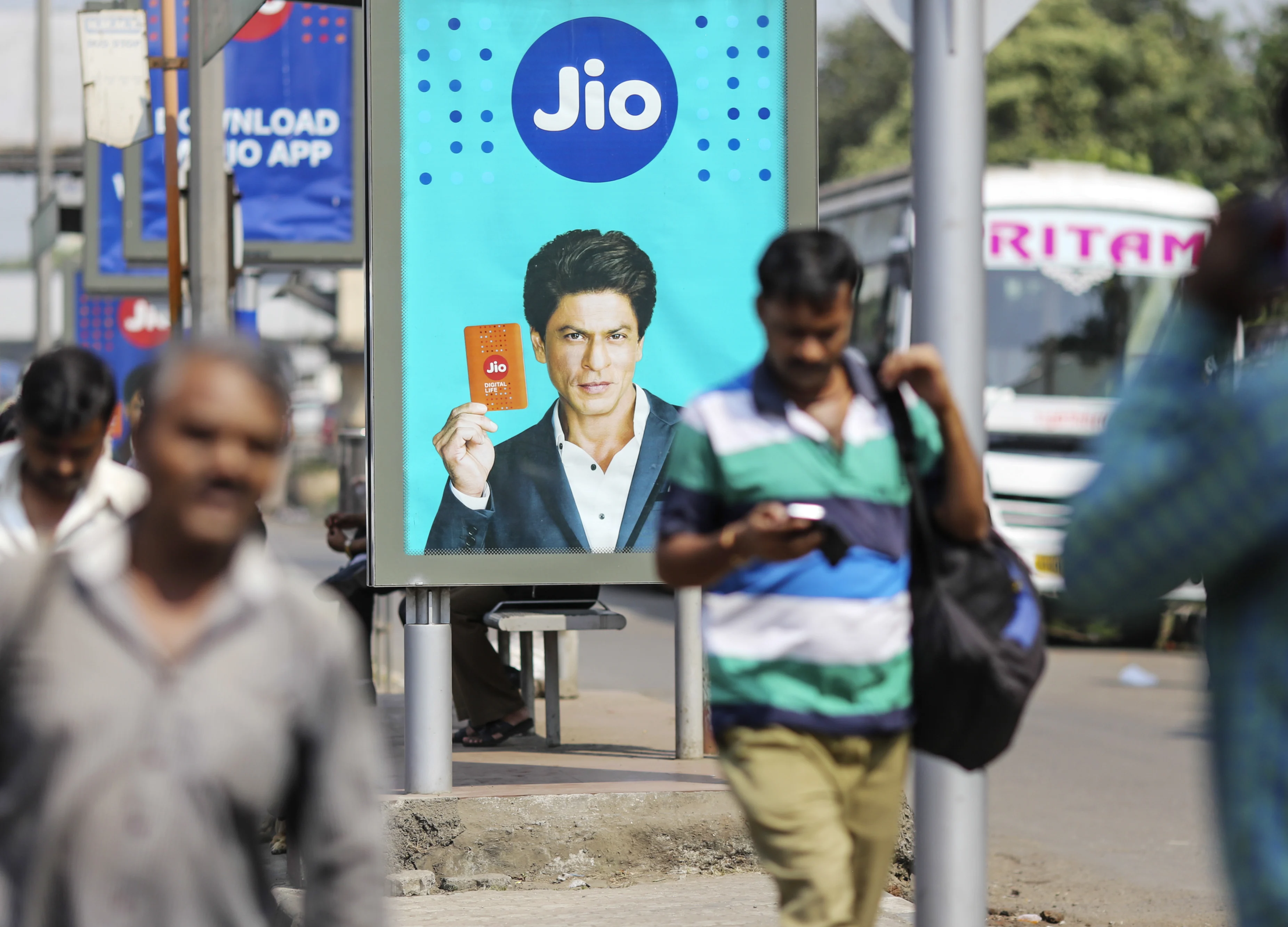 Reliance Industries Devises New Holding Structure For Jio Digital Businesses