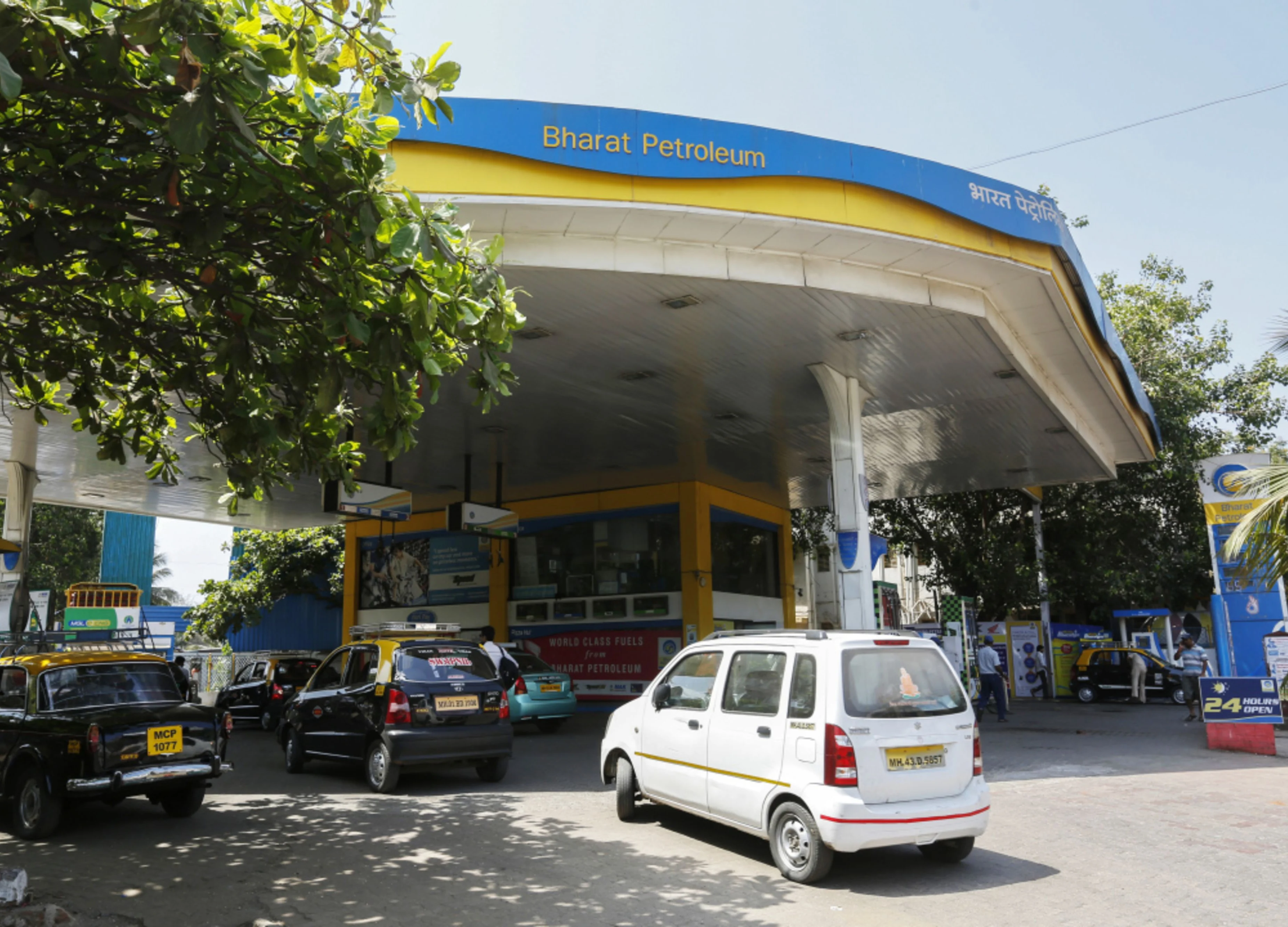 BPCL Privatisation: Oil Minister Says No Role Of Government In Business; Competition To Benefit Consumers