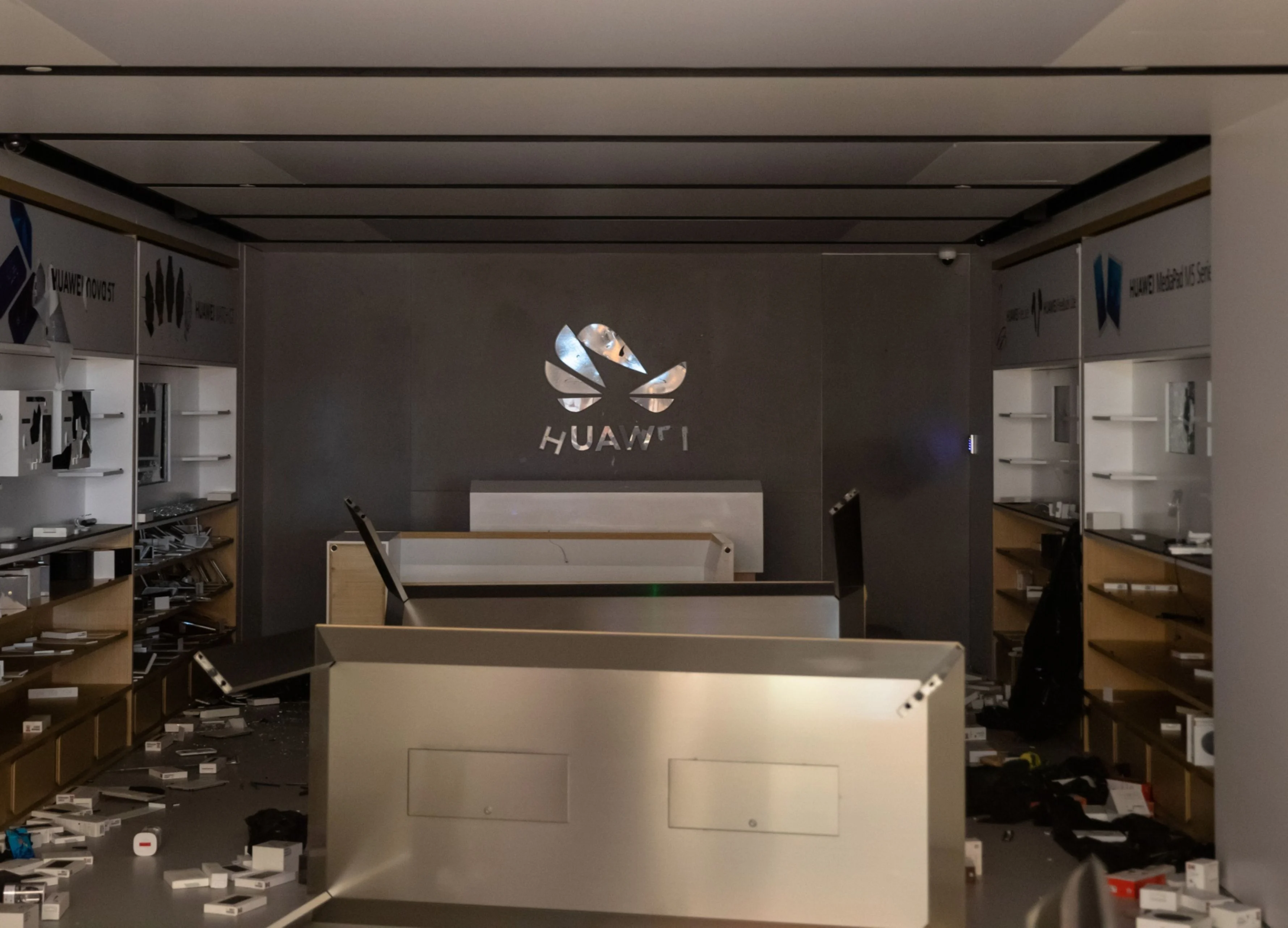 Five Months After Huawei Export Ban, U.S. Companies Are Confused