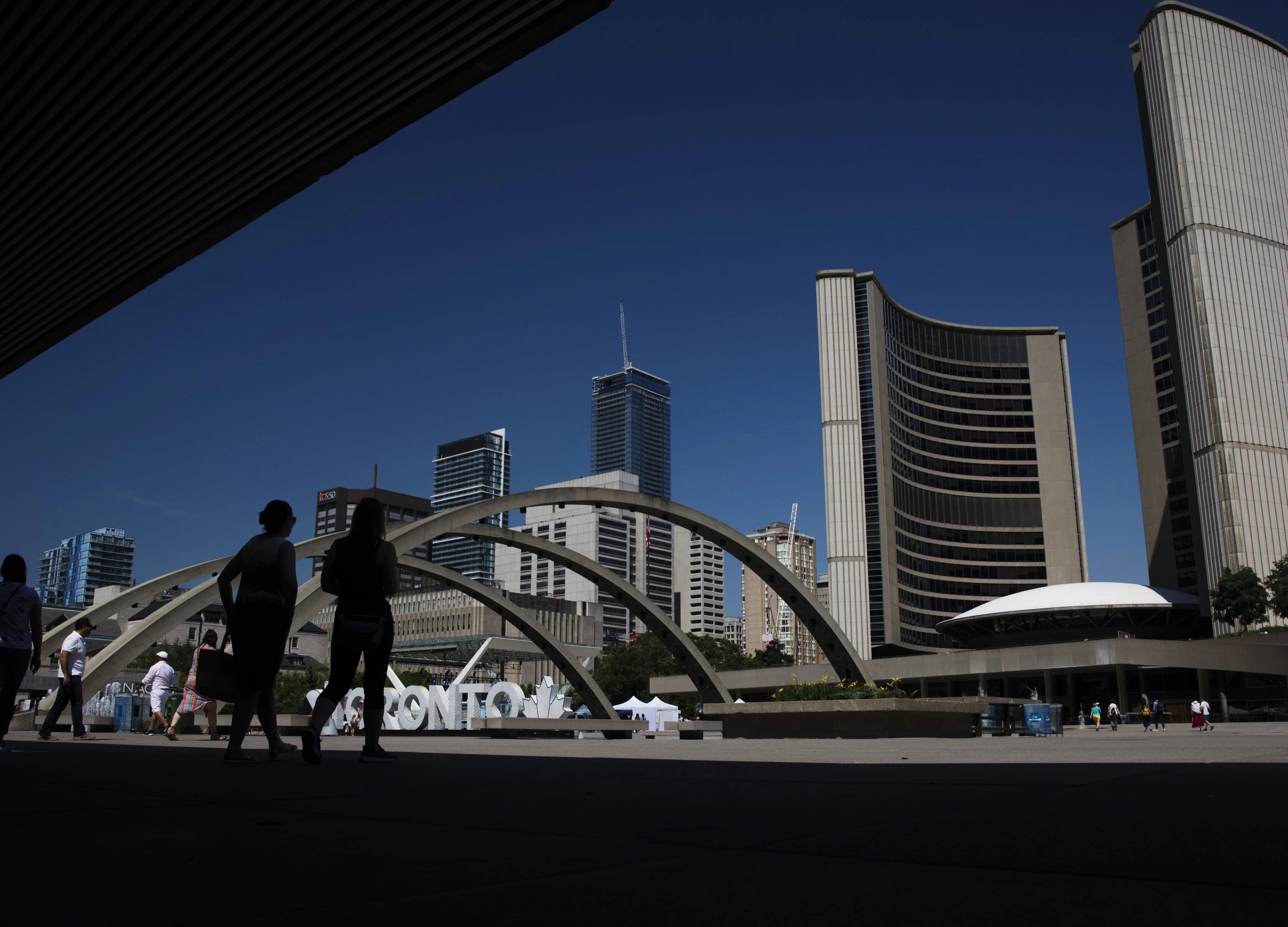 Big Cities Lure Smart People. Don’t Fight It, Fed Economists Say