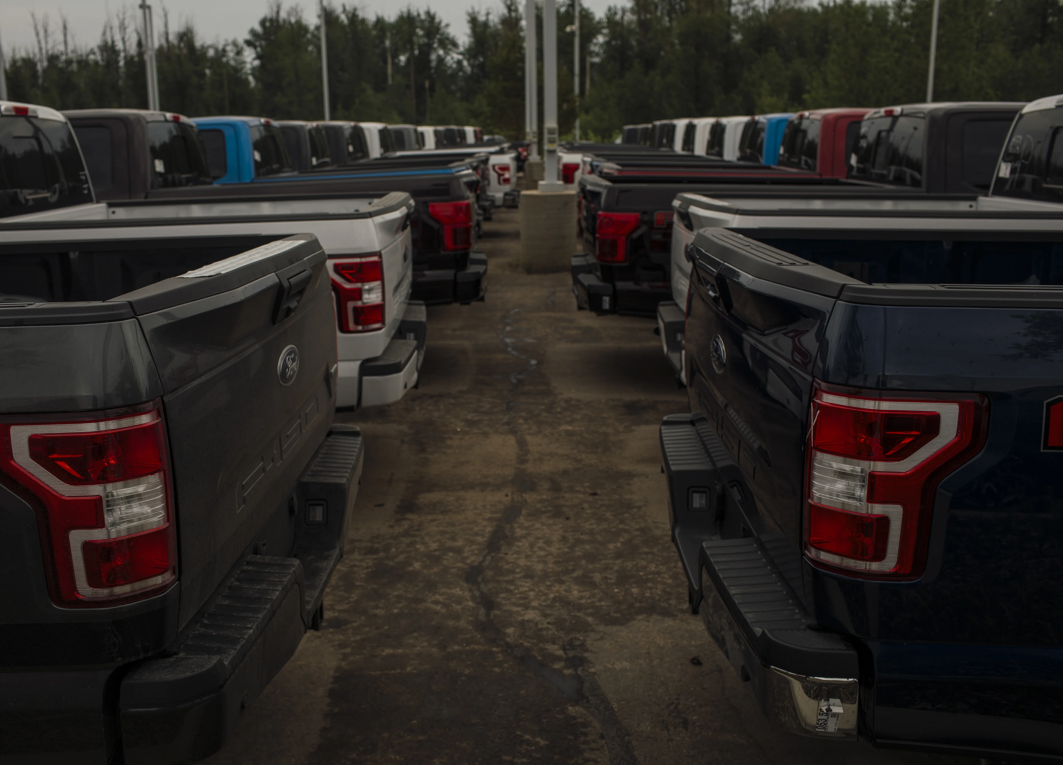 Ford’s Rating Inches Toward Junk at S&P on ‘Subpar’ Performance