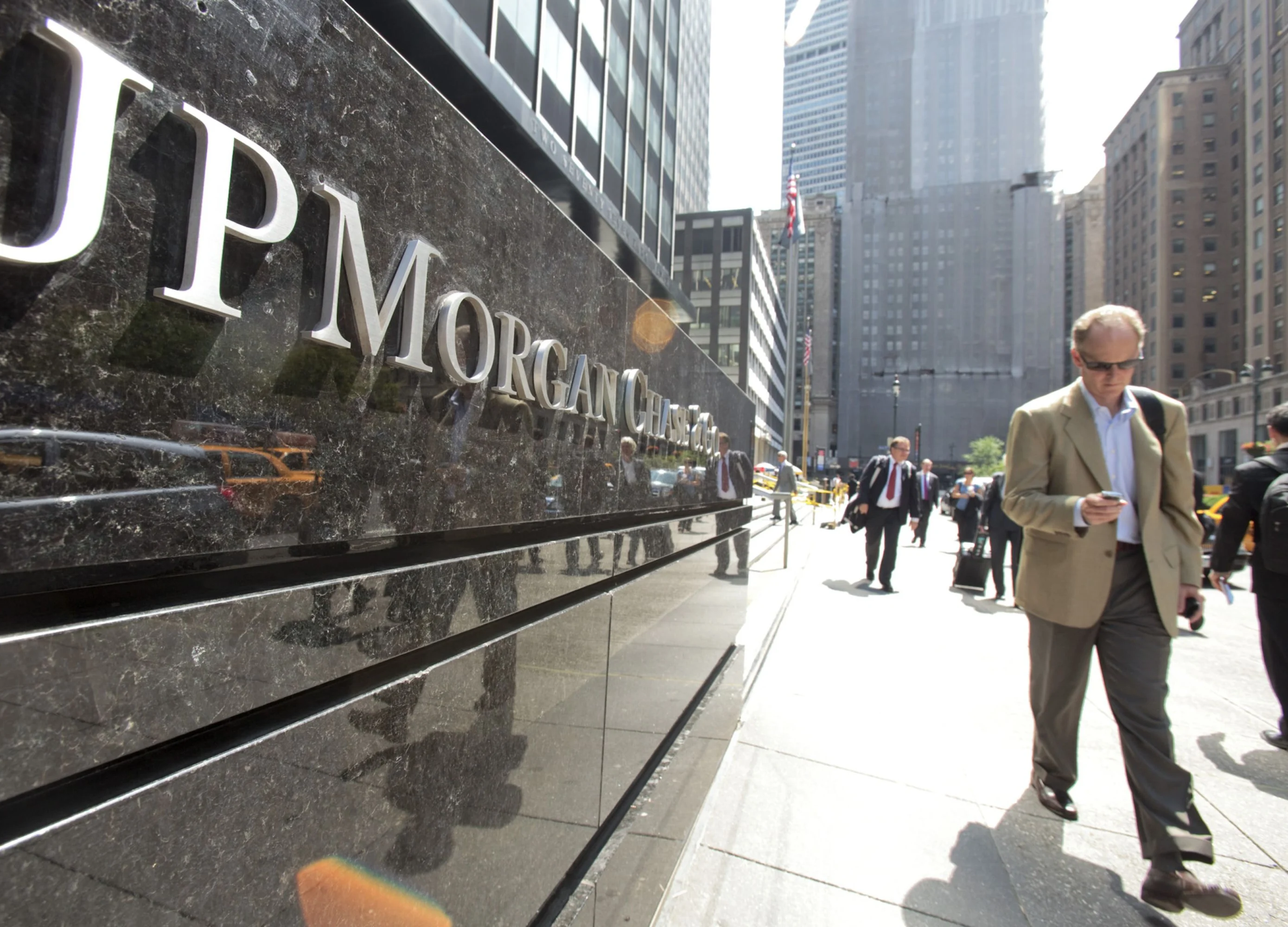 JPMorgan’s Headquarters Plan Paves Way for Another Manhattan Tower