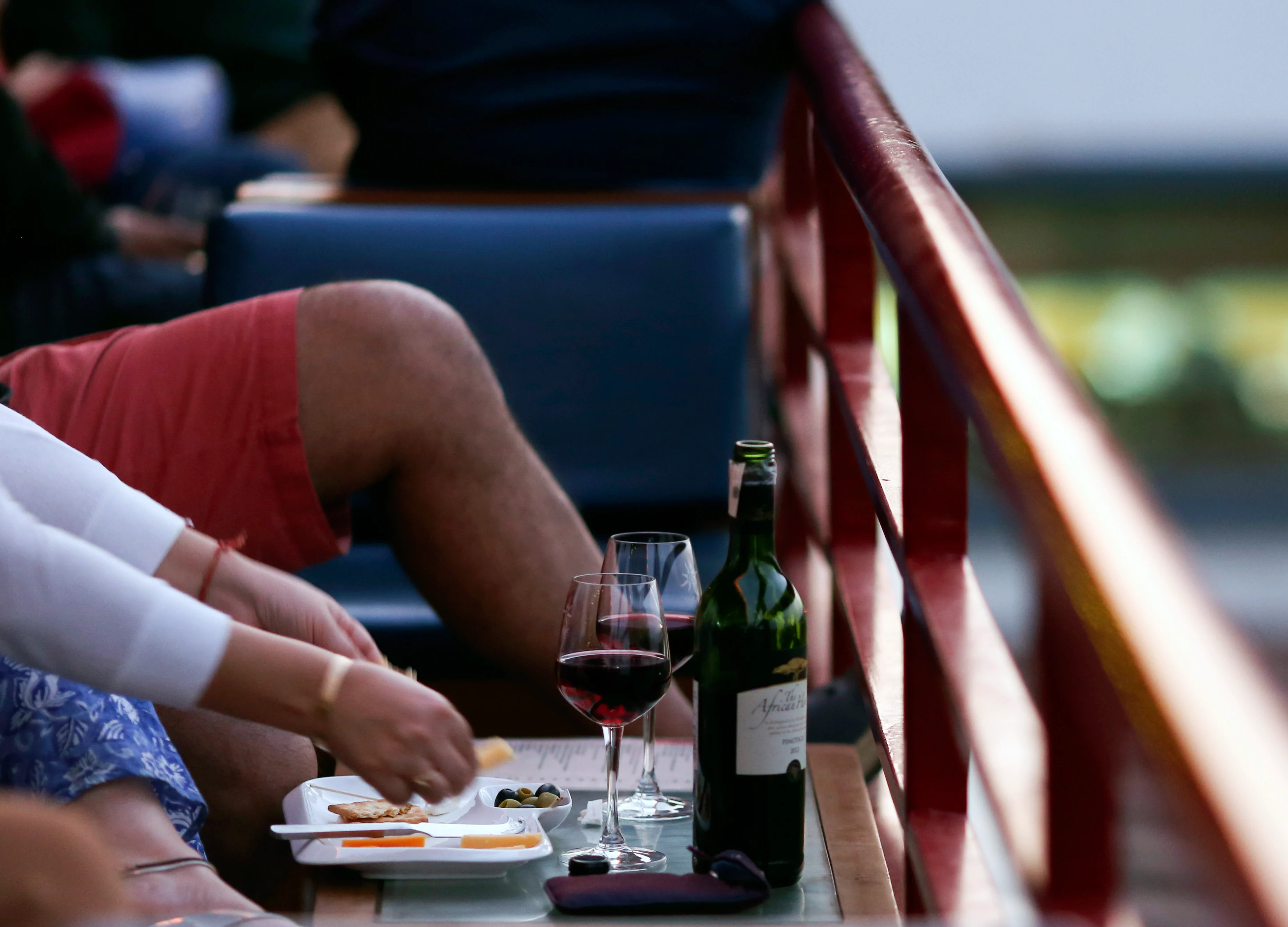 In Maharashtra, Serving Liquor At Home Can Get You Arrested. Here’s How To Avoid That