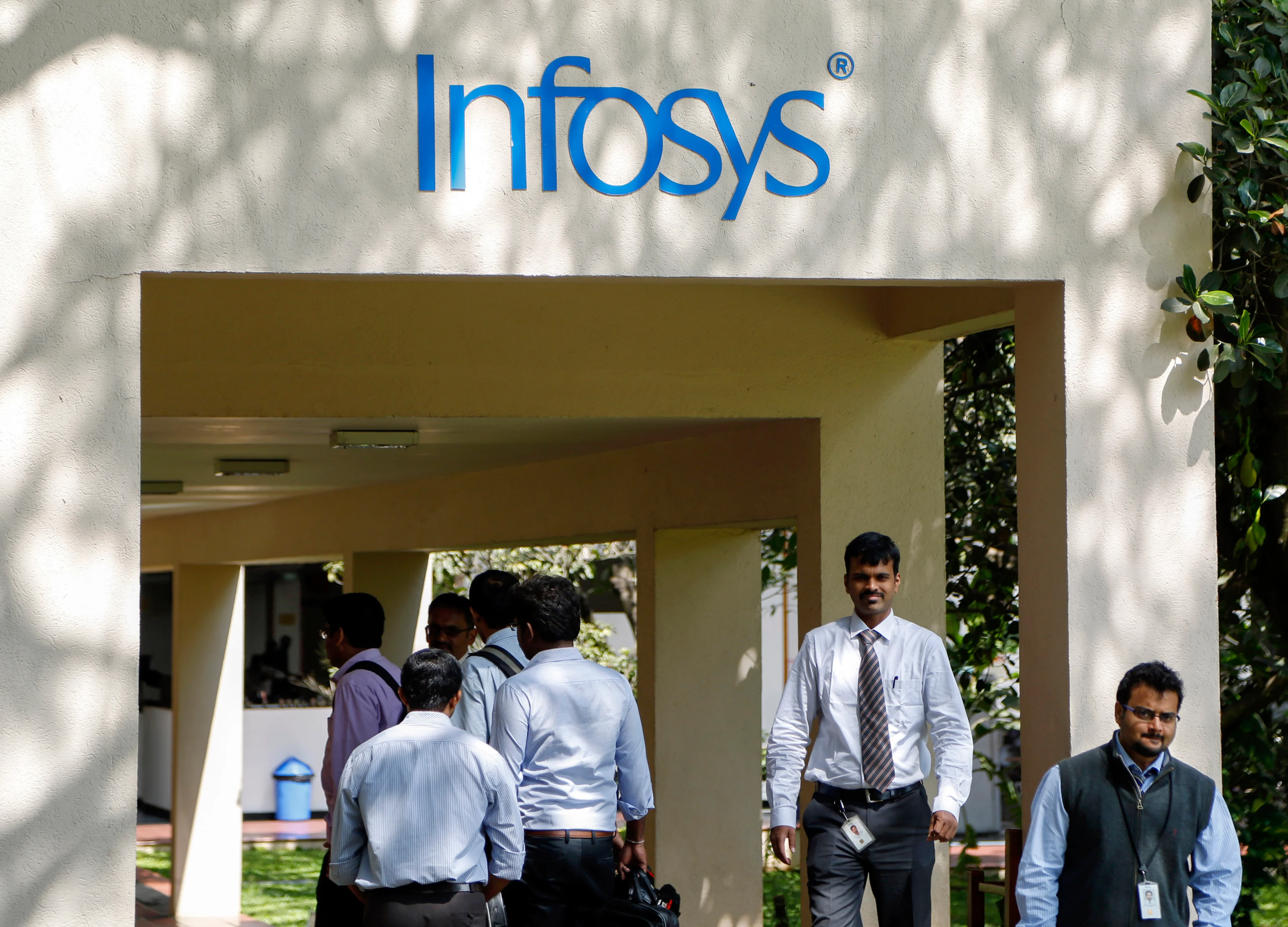 IT Companies To Shed 5-10% Of Mid-Level Workforce, Says Former Infosys CFO