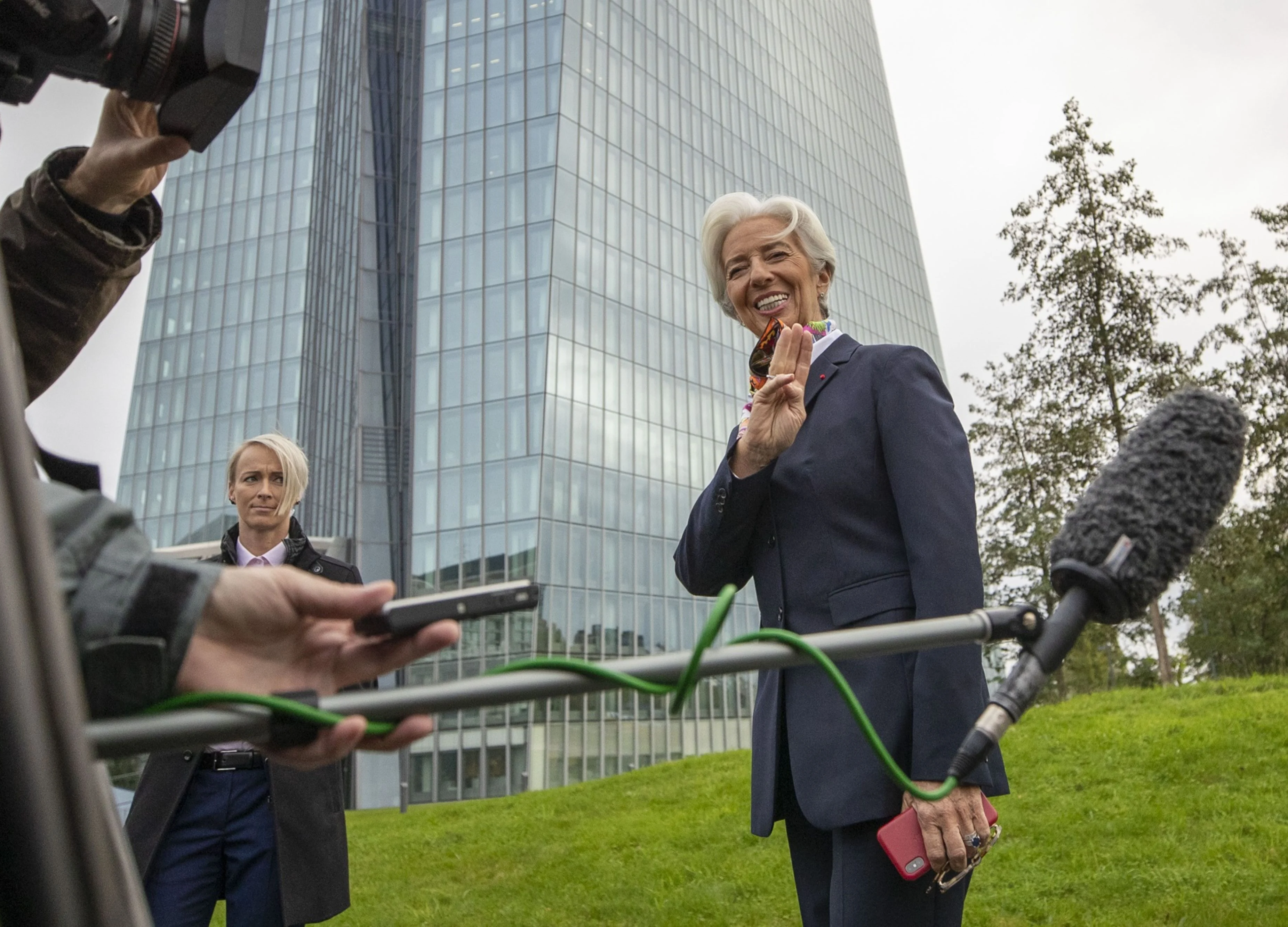 ECB Flags Risks to Financial Stability From Its Own Stimulus