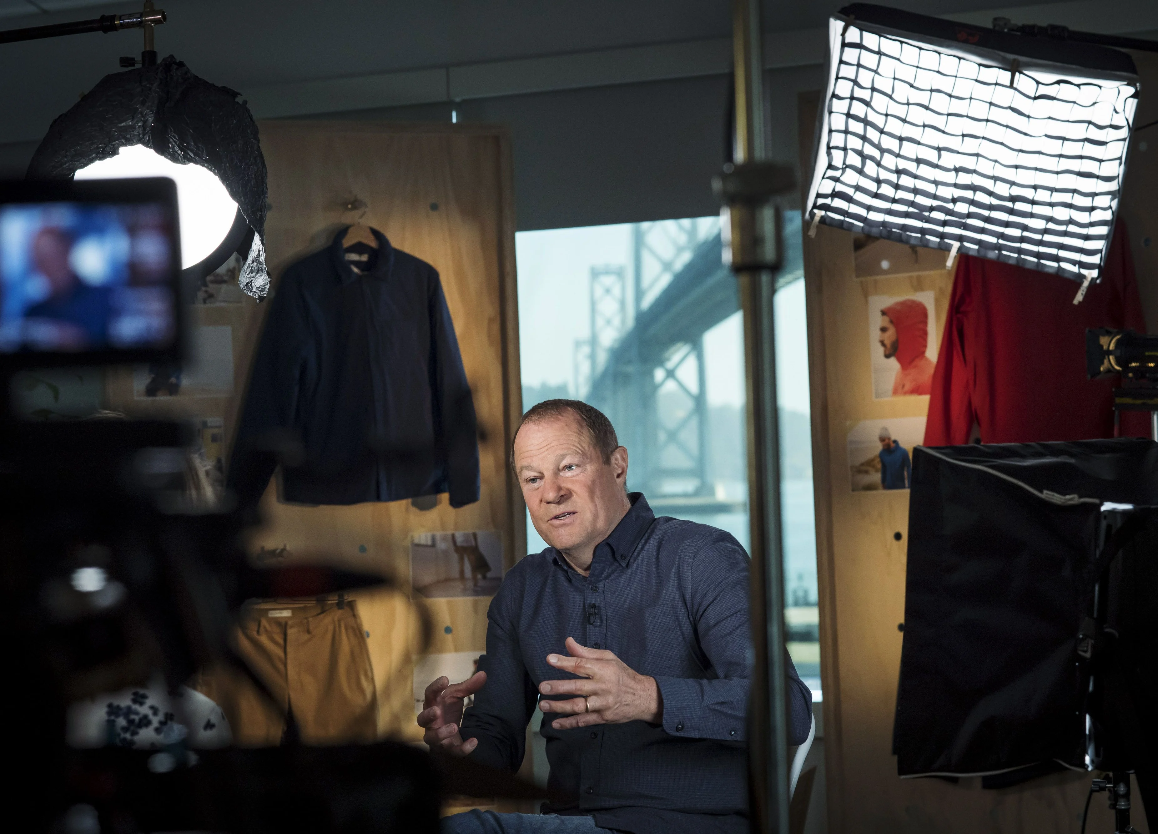 Gap CEO Out, Done In by Fashion Missteps and Fading Brands