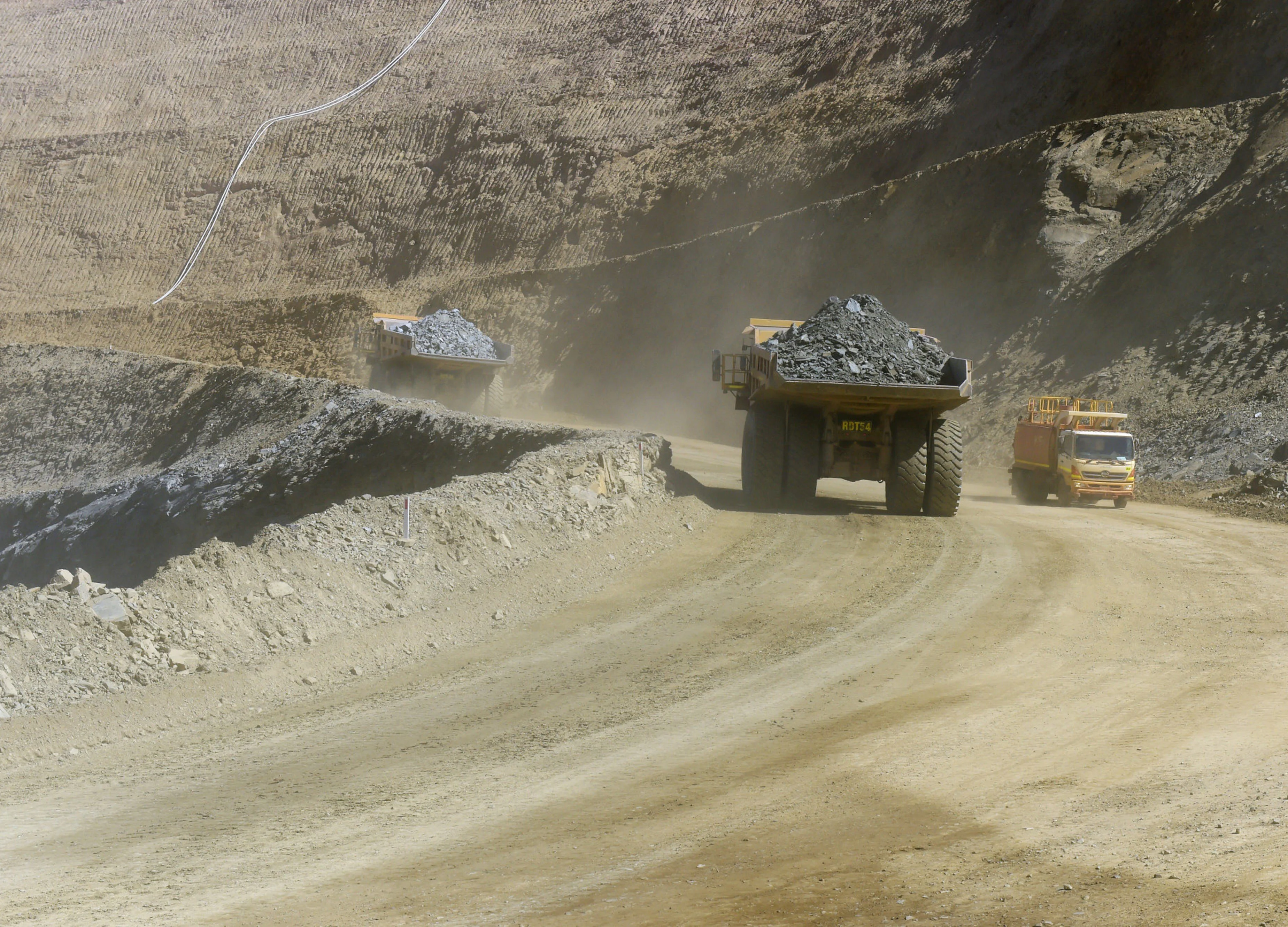 Saracen Said to Near $750 Million Deal in Barrick Mine Stake