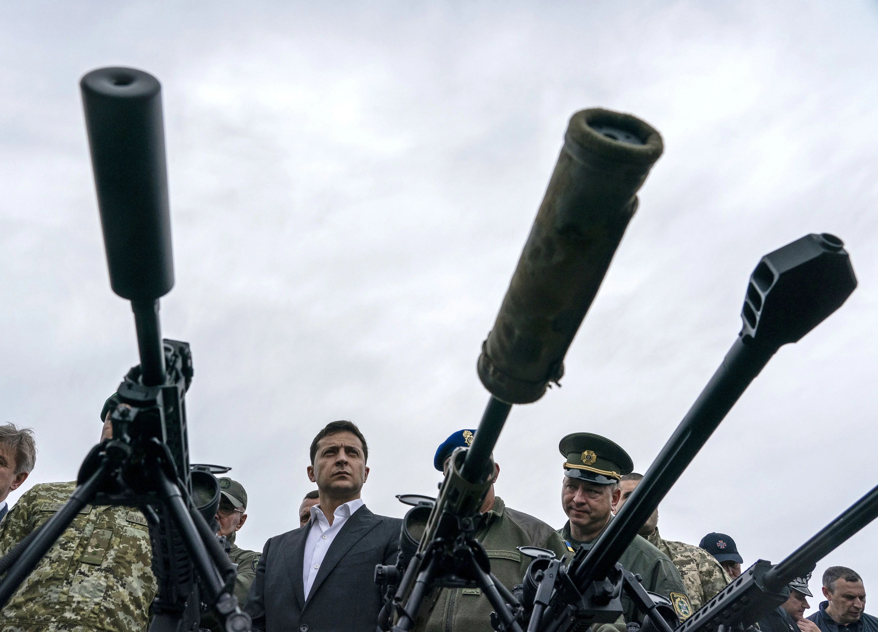 India Army to Cut Sniper Rifle Orders by About 70%