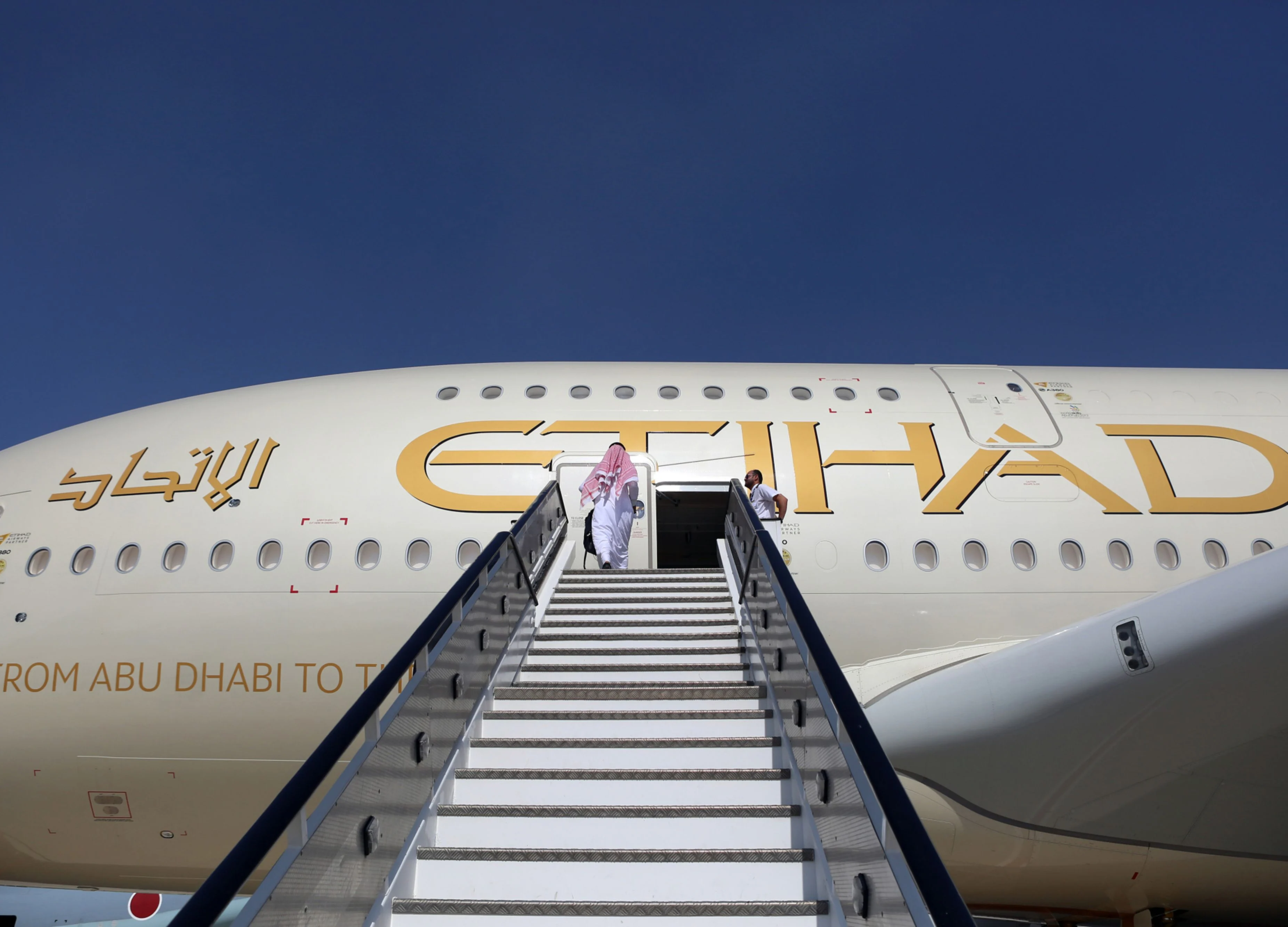 Etihad-Air Arabia Discount Venture Aims to Fill India Void