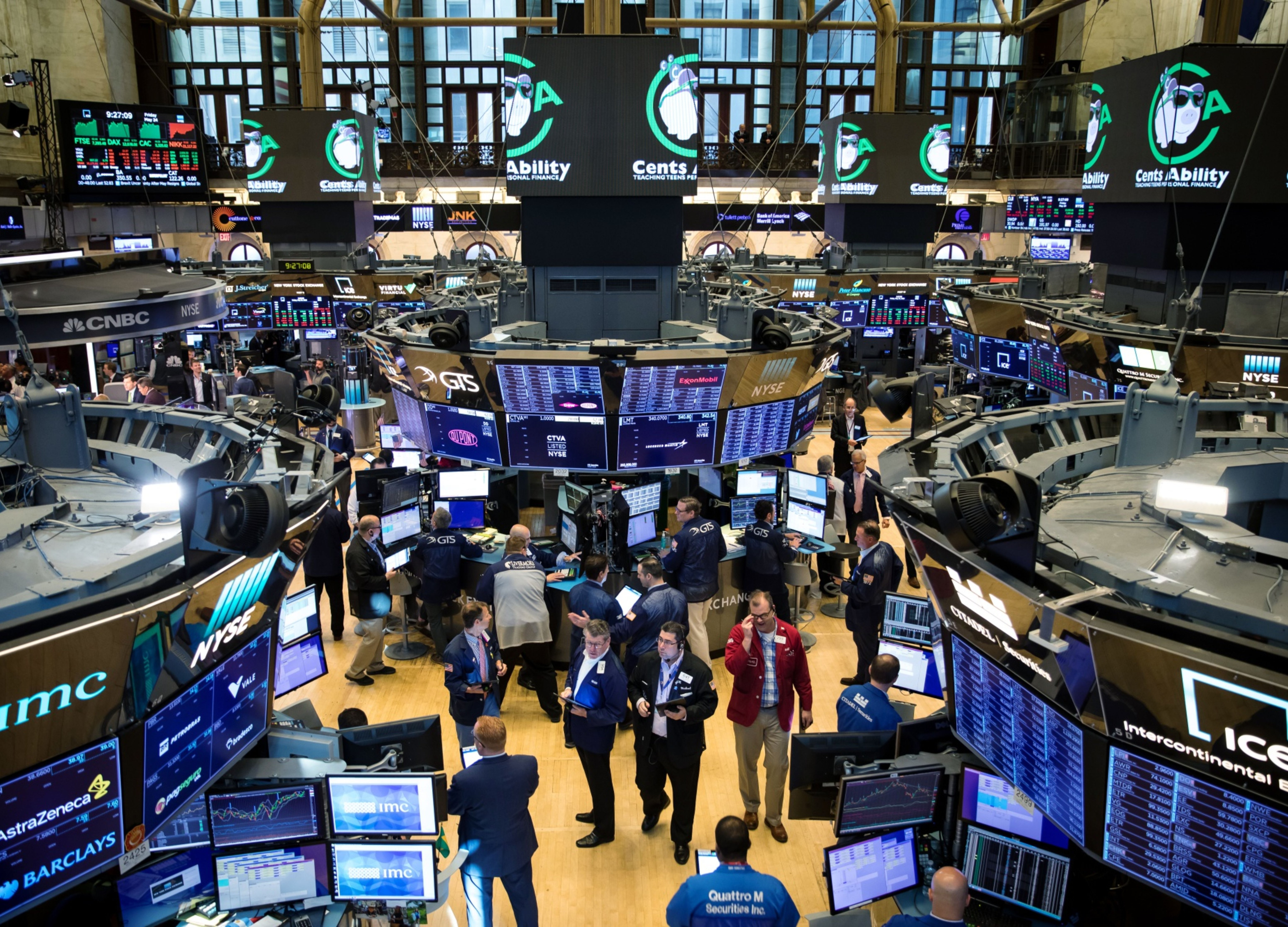 Stocks Advance on Fresh Hopes for U.S.-China Deal: Markets Wrap