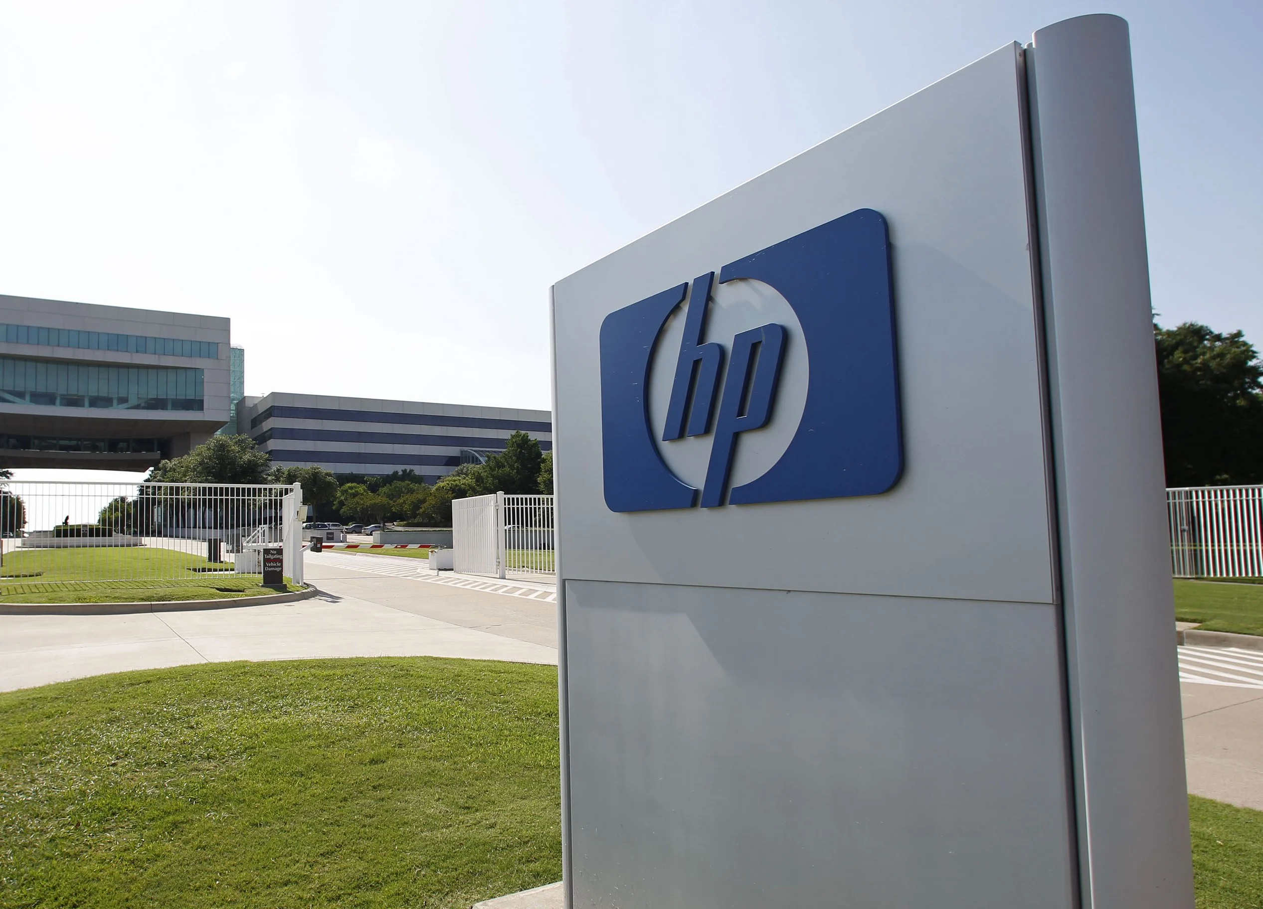 HP Rejects Xerox Request to Open Books, Saying Health in Doubt