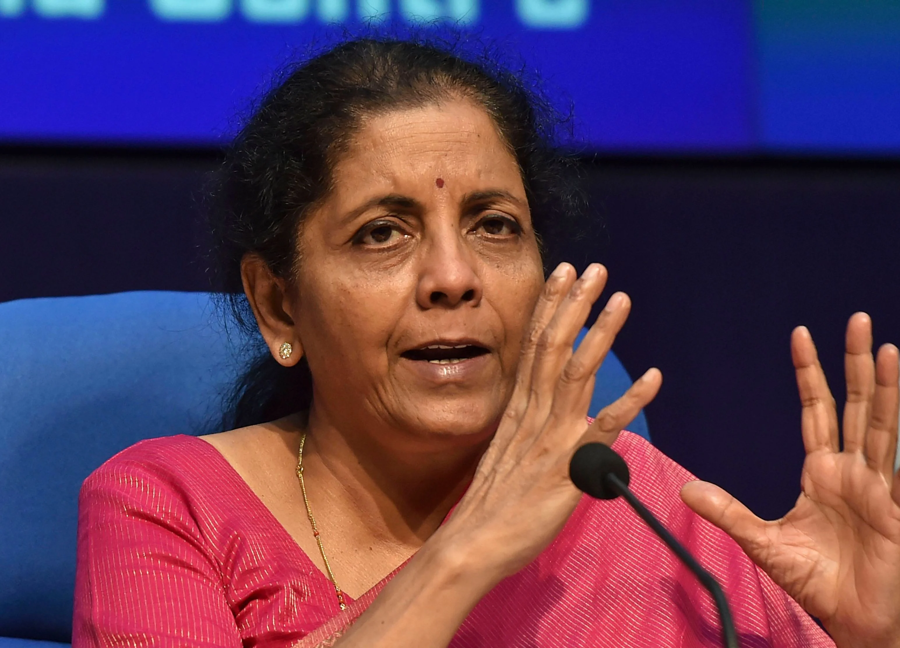 Cabinet Decisions: Government To Sell Stake In BPCL And Four Other PSUs, Defers Telecom Spectrum Payments