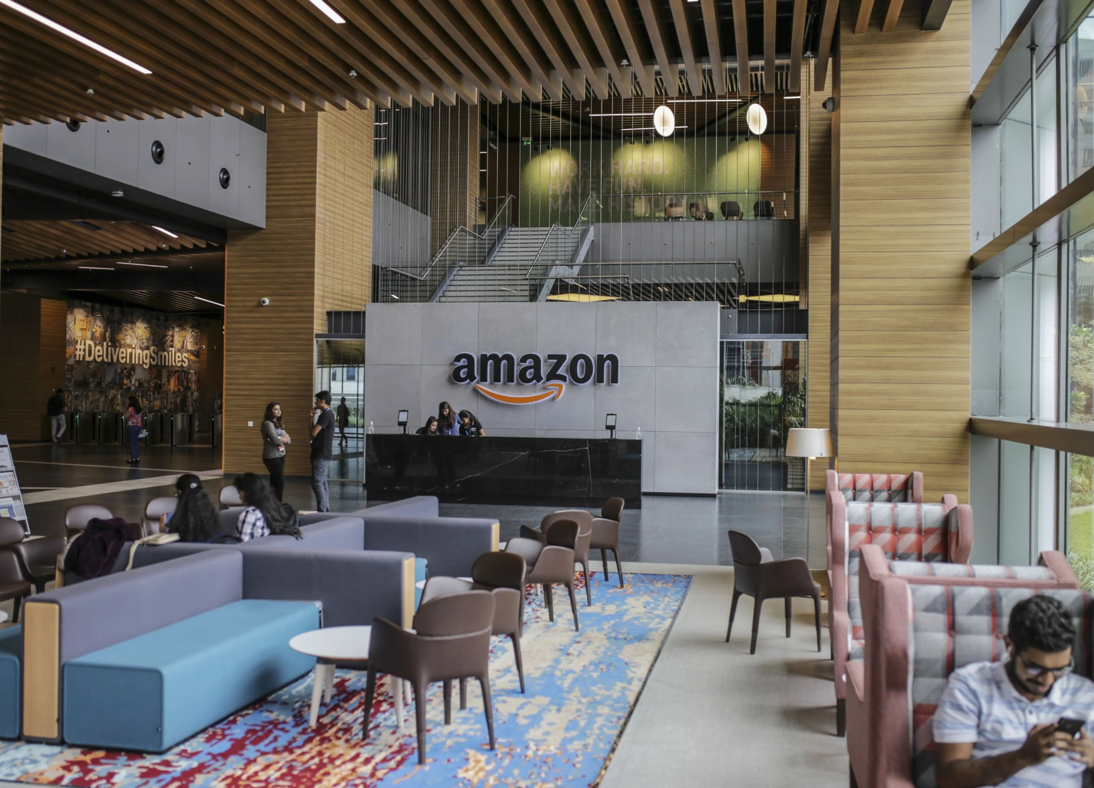 Amazon, Walmart Face the Ire of 70 Million India Shopkeepers