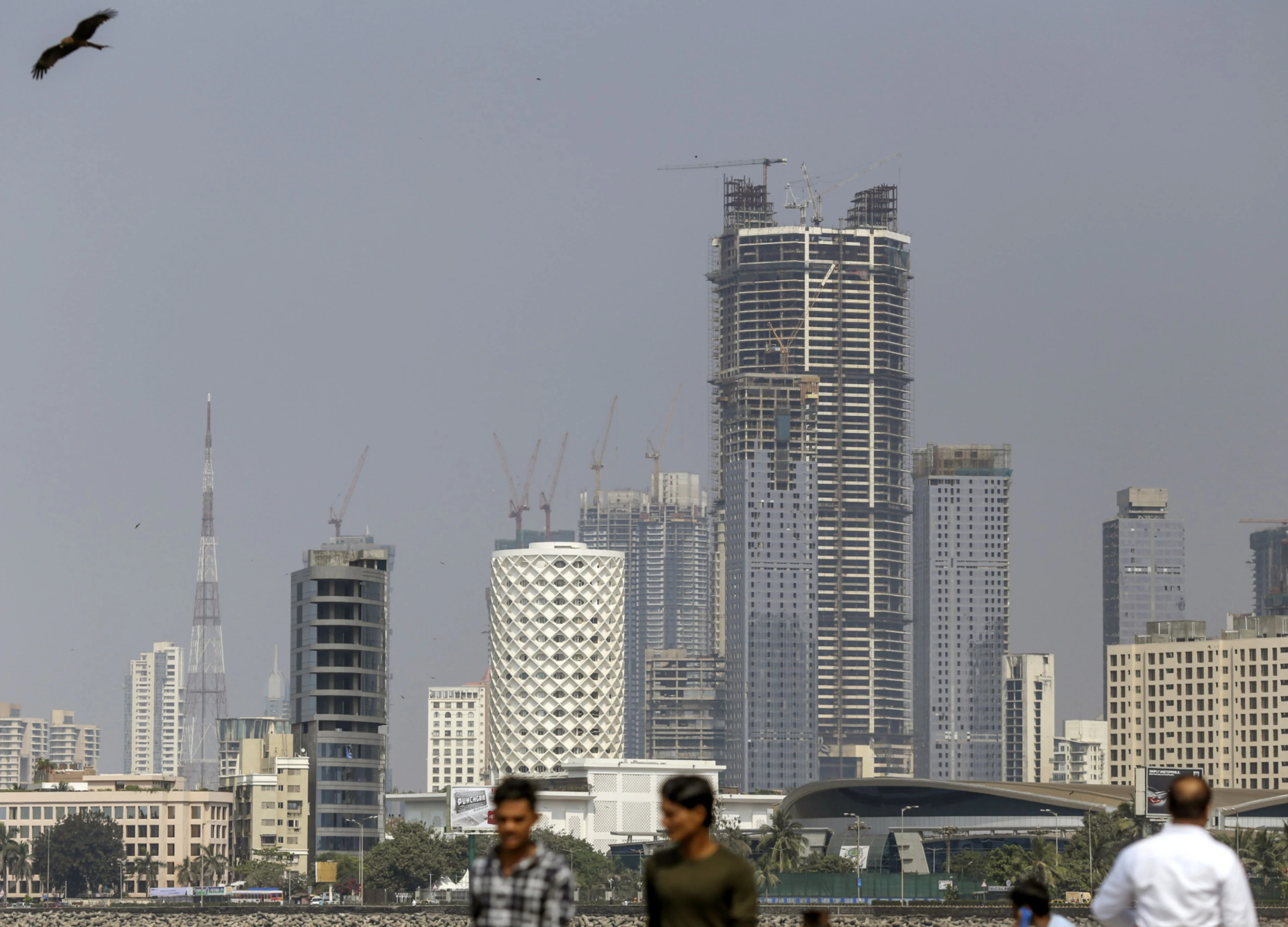 SEBI Eases Fund-Raising Rules For REIT, InvIT Sponsors