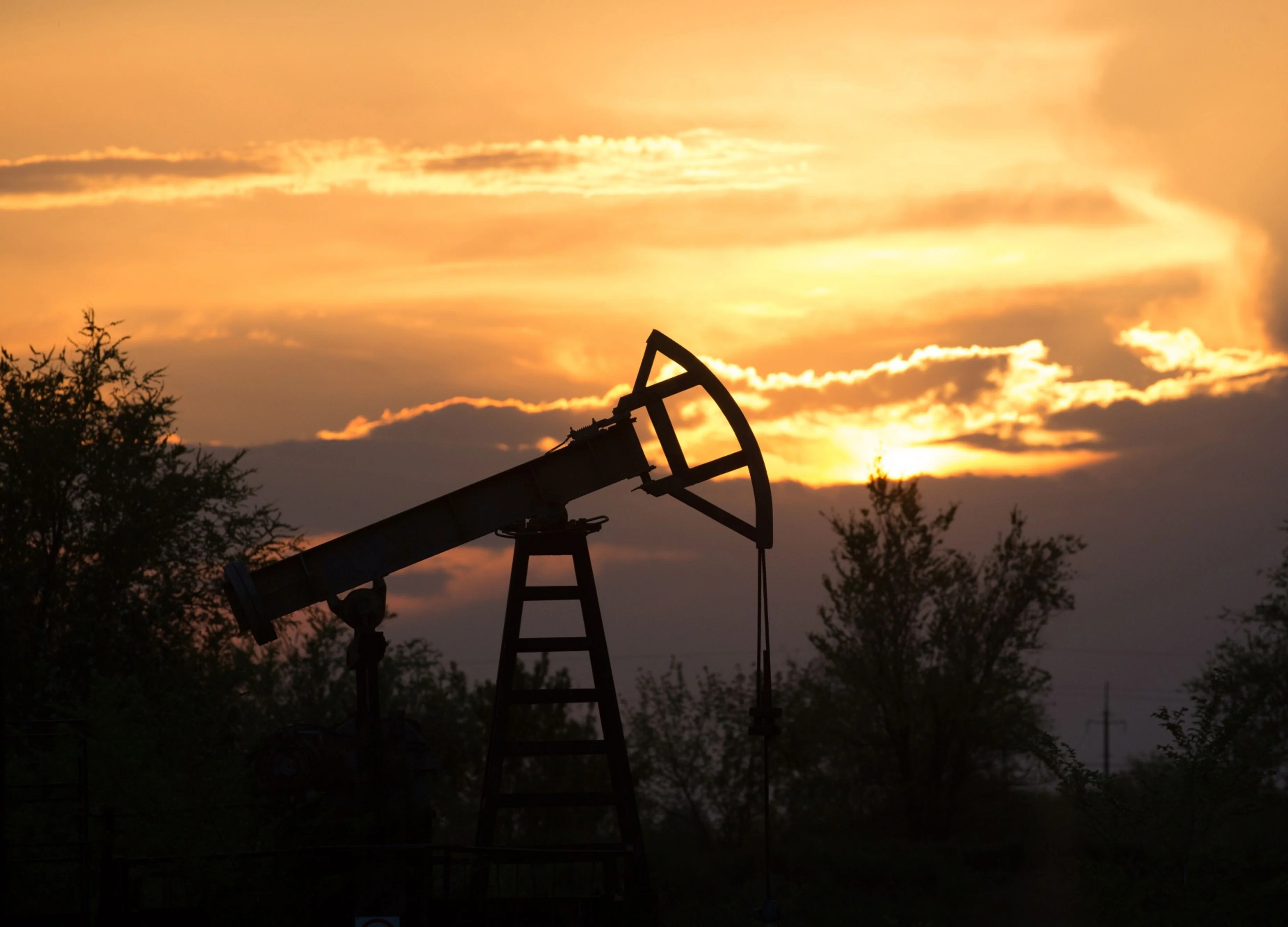 Oil’s 60% Crash Is the Tip of an Iceberg. The Reality Is Worse