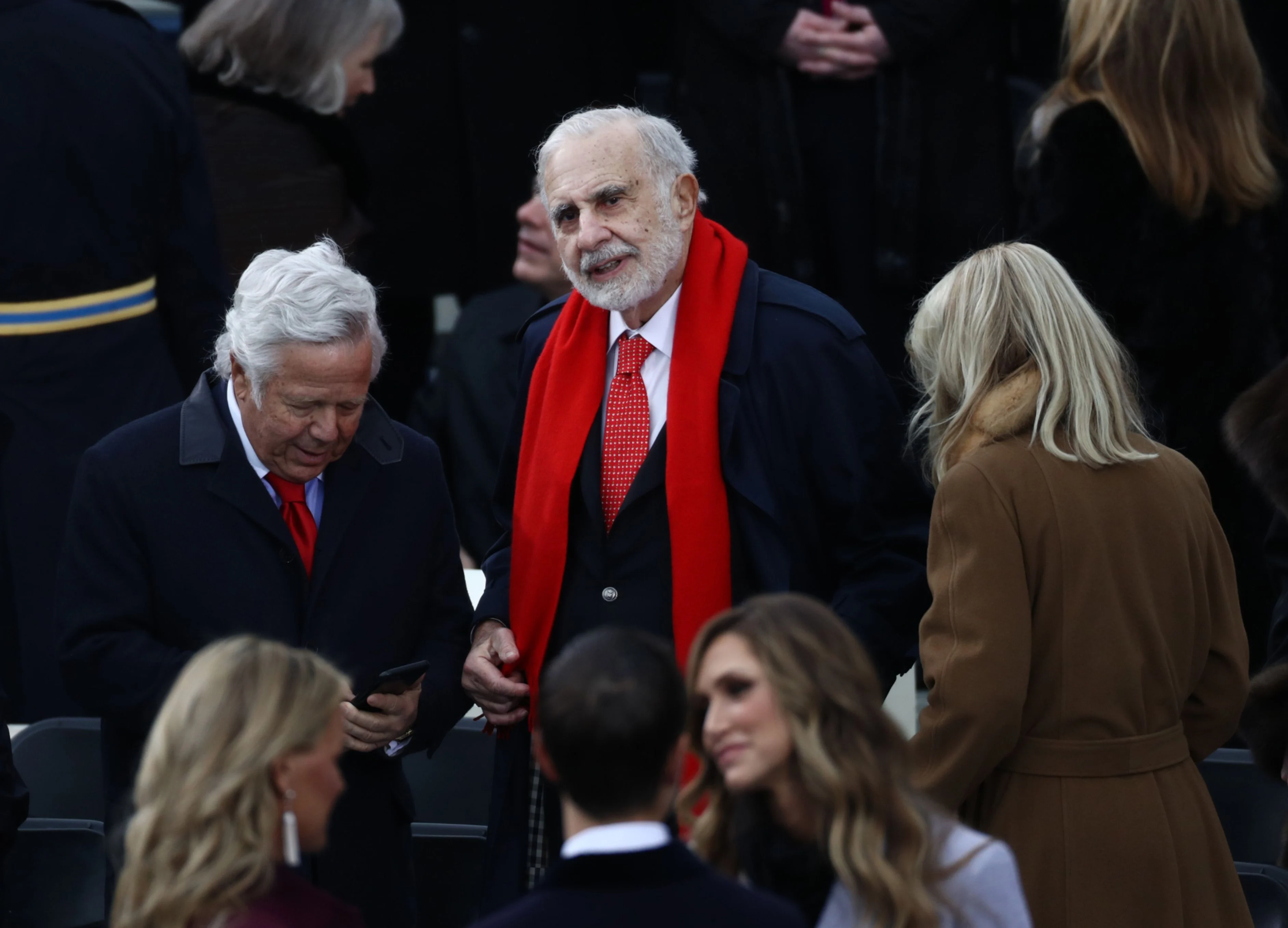 Icahn Proposed Buying HP If It Didn’t Pursue Xerox Merger