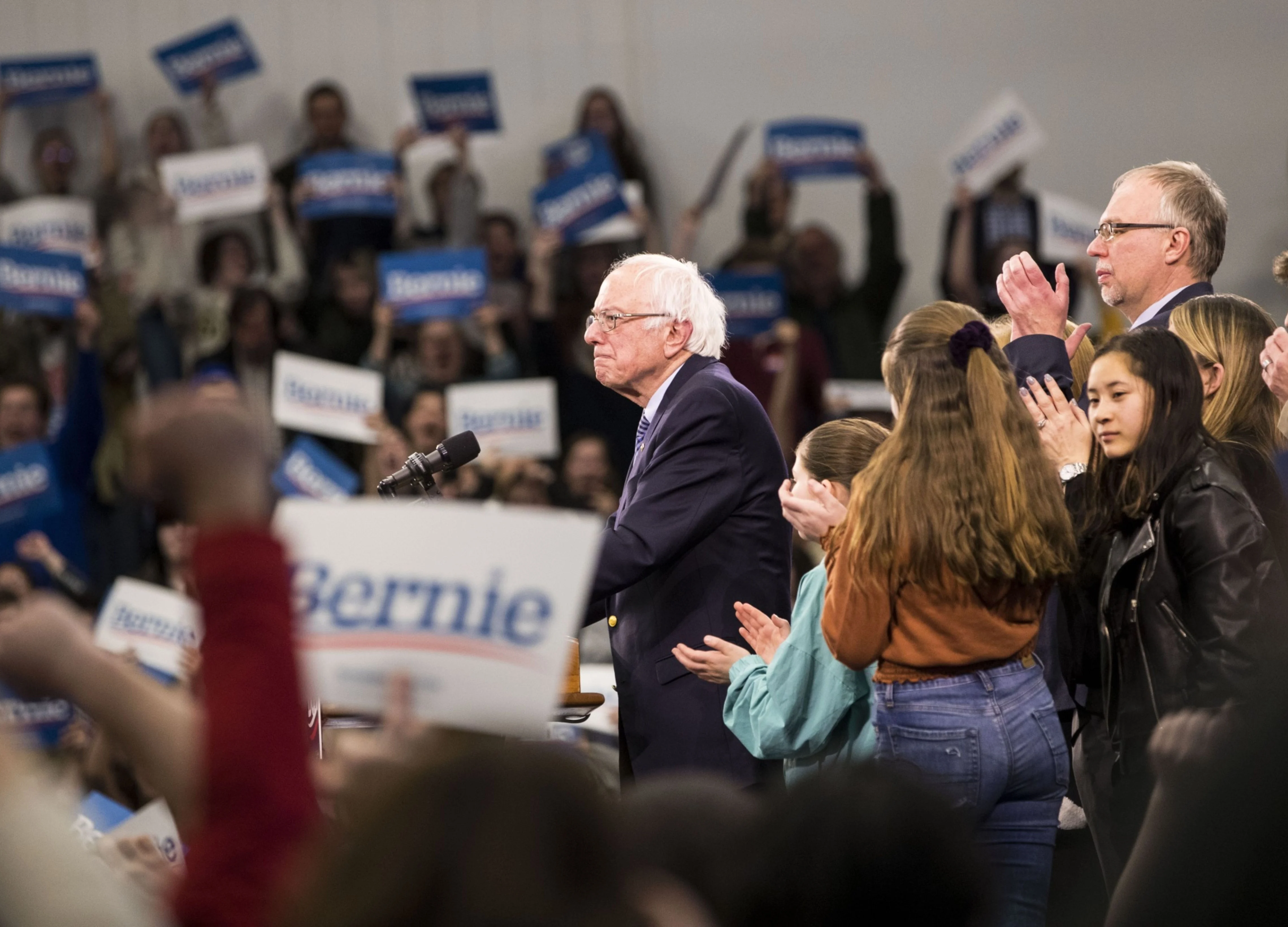 Bernie Sanders Tells Russia to ‘Stay Out’ After Briefing on Meddling