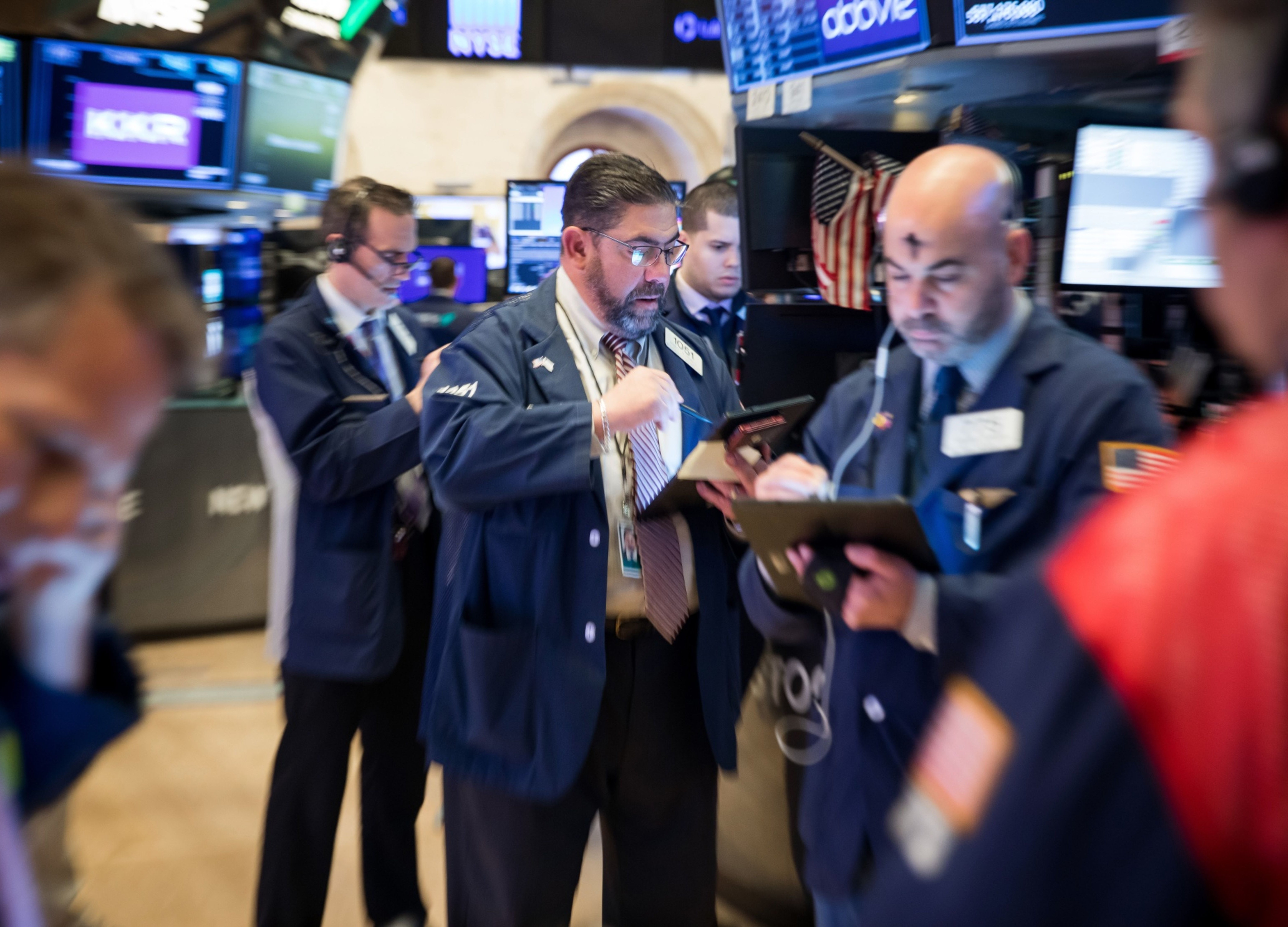 As Rout Gets Nasty, Traders Hunt for Signs of Where It Will End
