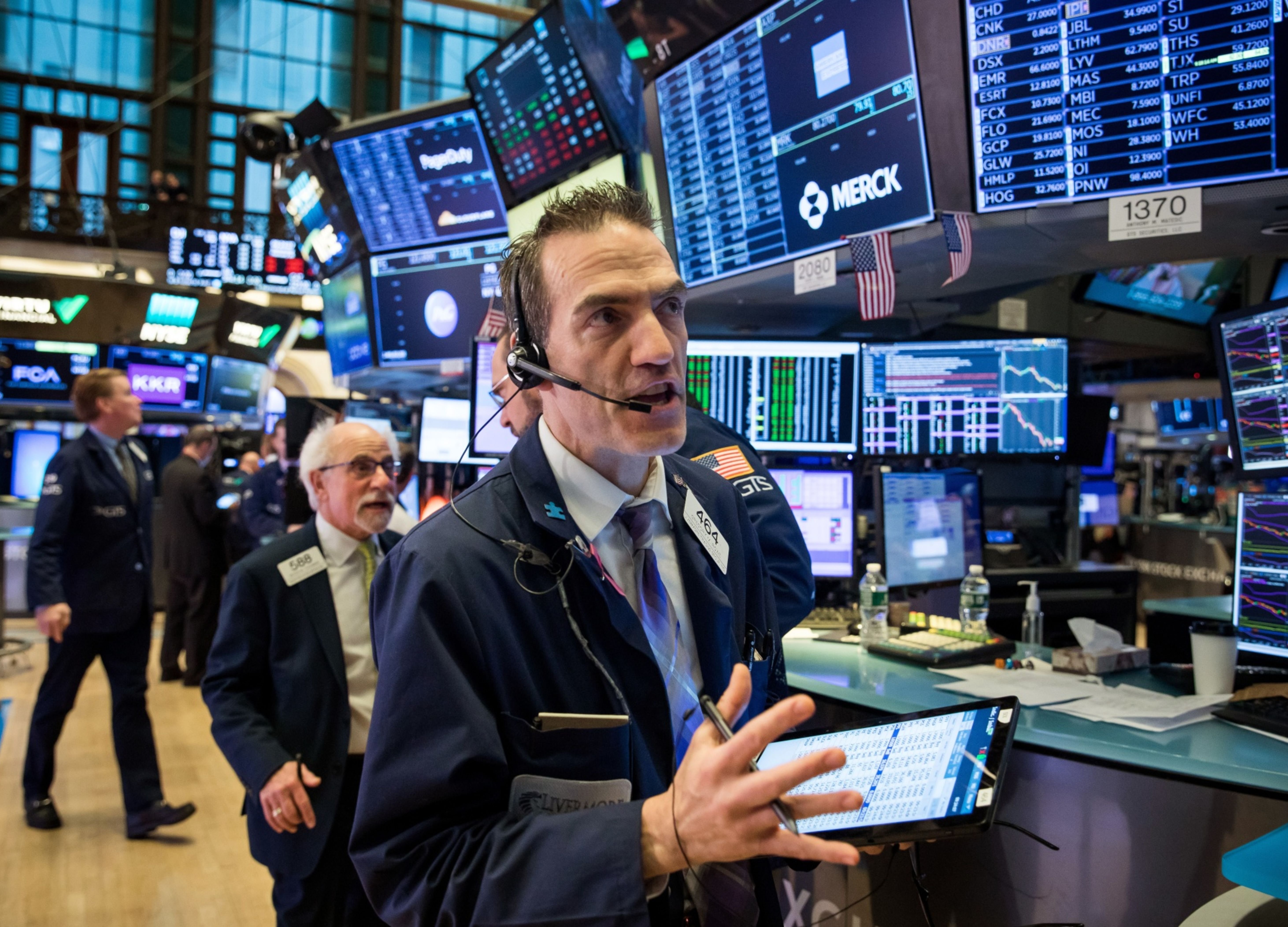 U.S. Stocks Tumble 11% in Worst Week Since Crisis: Markets Wrap