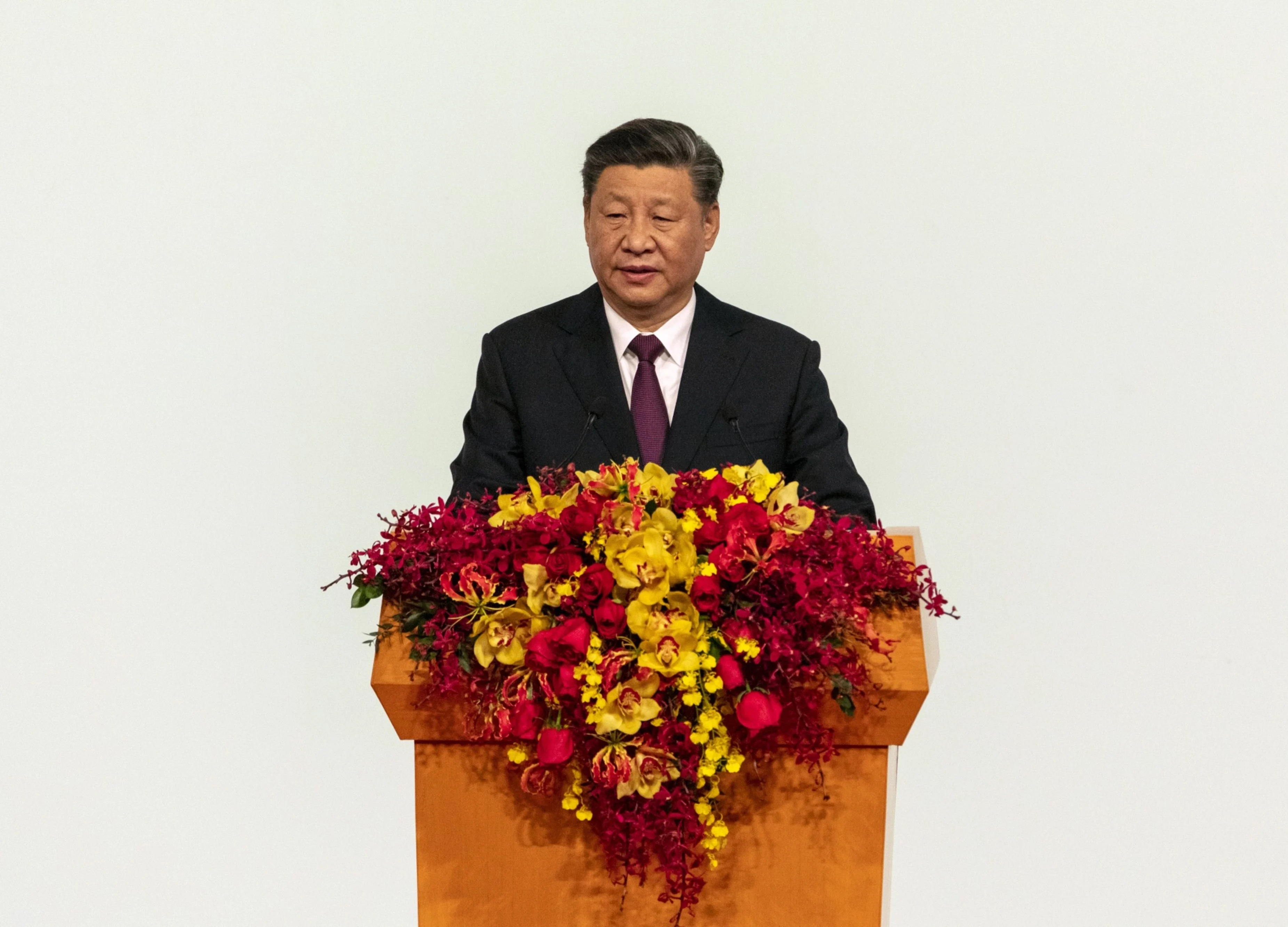 China’s Xi Jinping Sounds Alarm Over Virus Outbreak at Party’s Doorstep