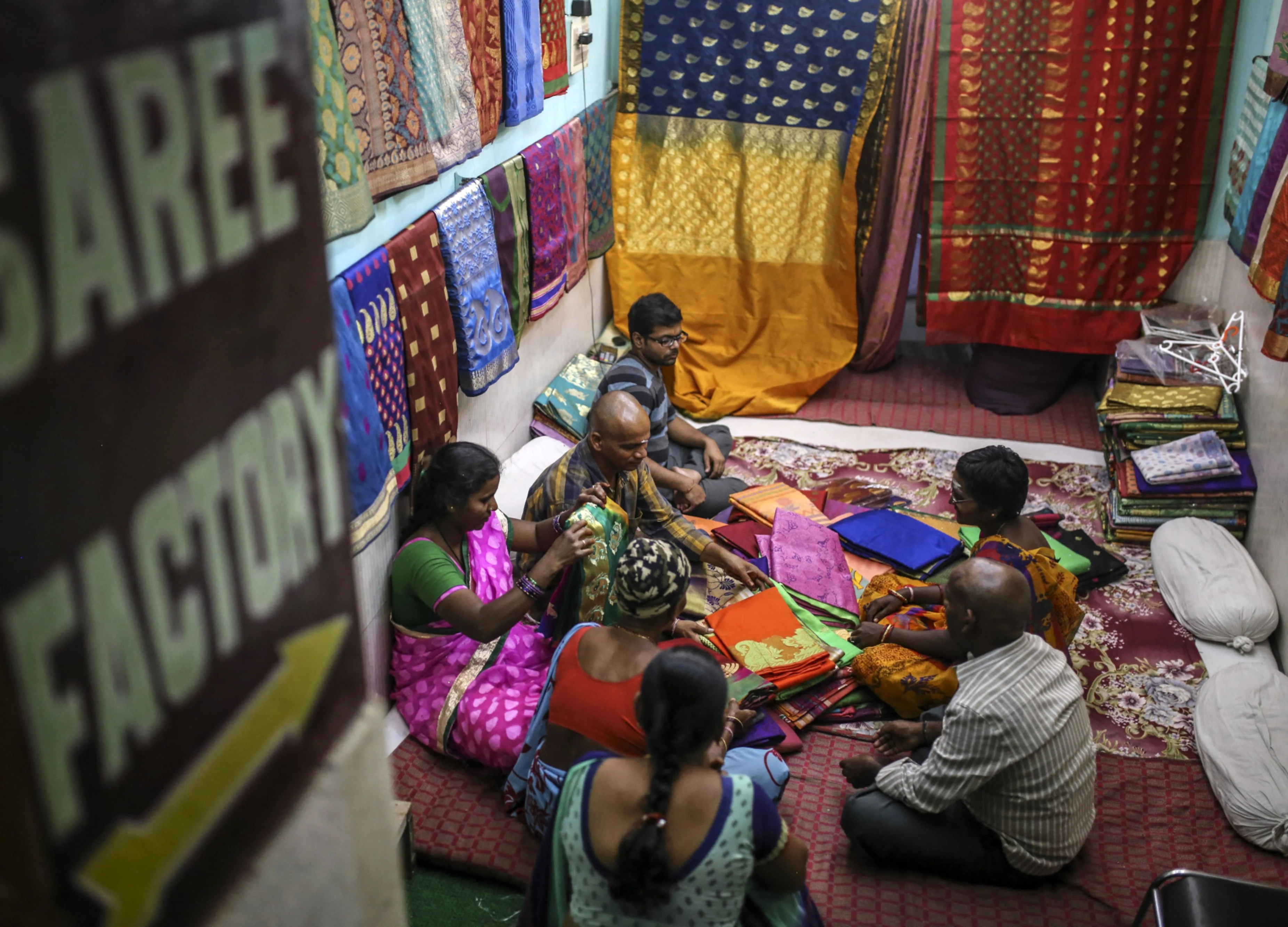 BNP Paribas Pushes Out Hope for Consumption Revival in India