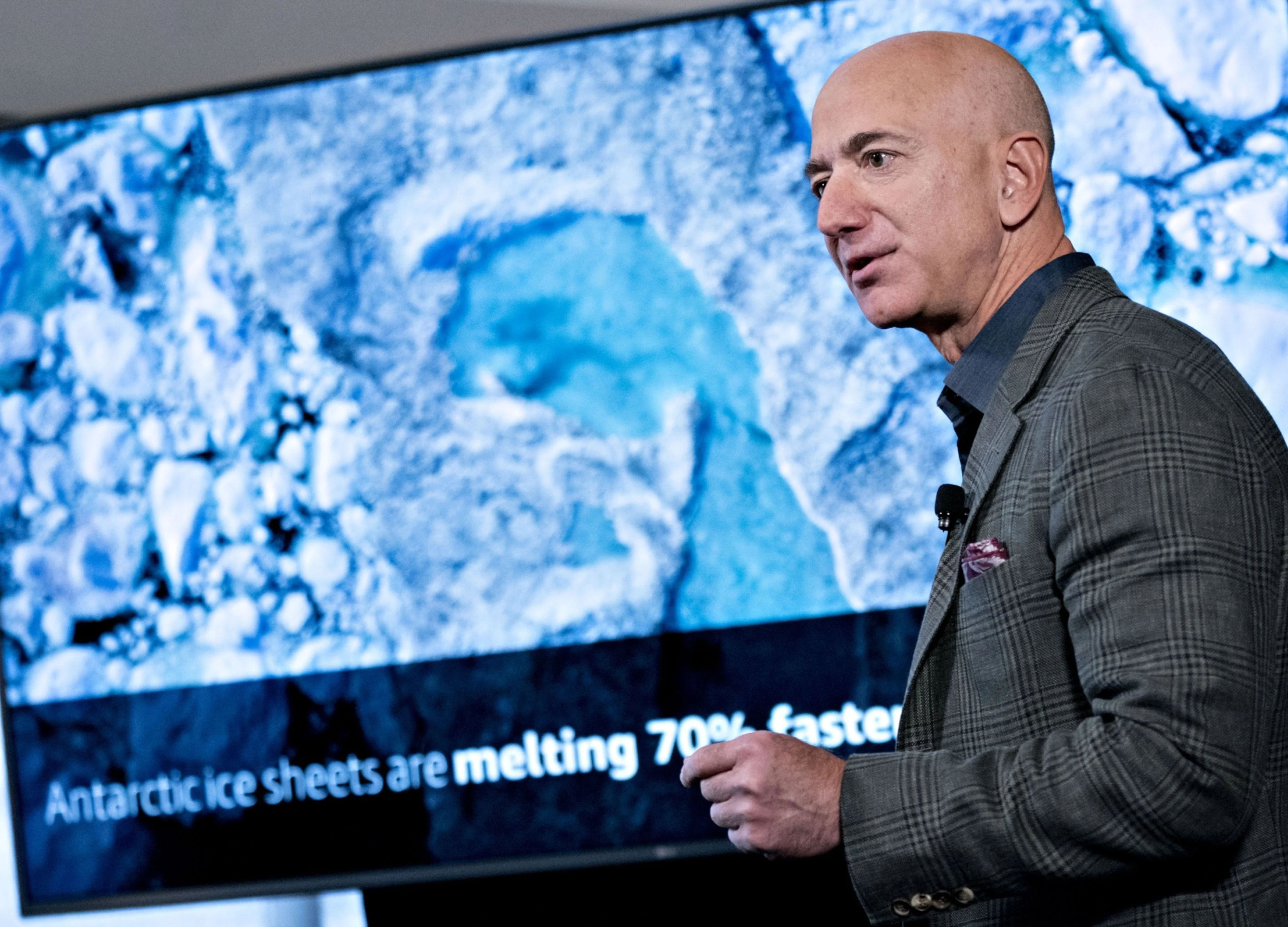 Bezos Says He’ll Commit $10 Billion to Fight Climate Change
