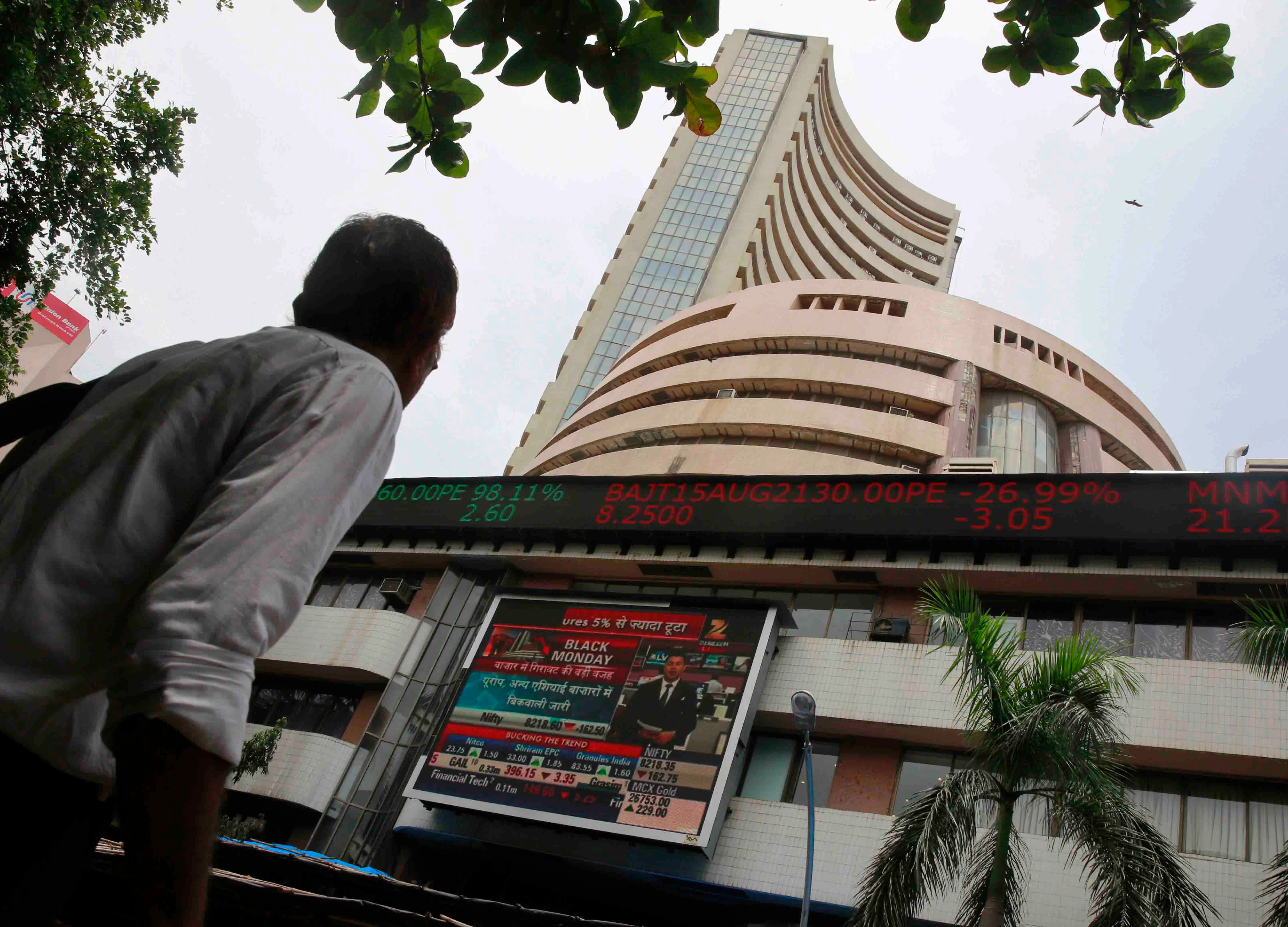 BSE, NSE Cut Commodities Trading Hours Amid India’s Coronavirus Lockdown