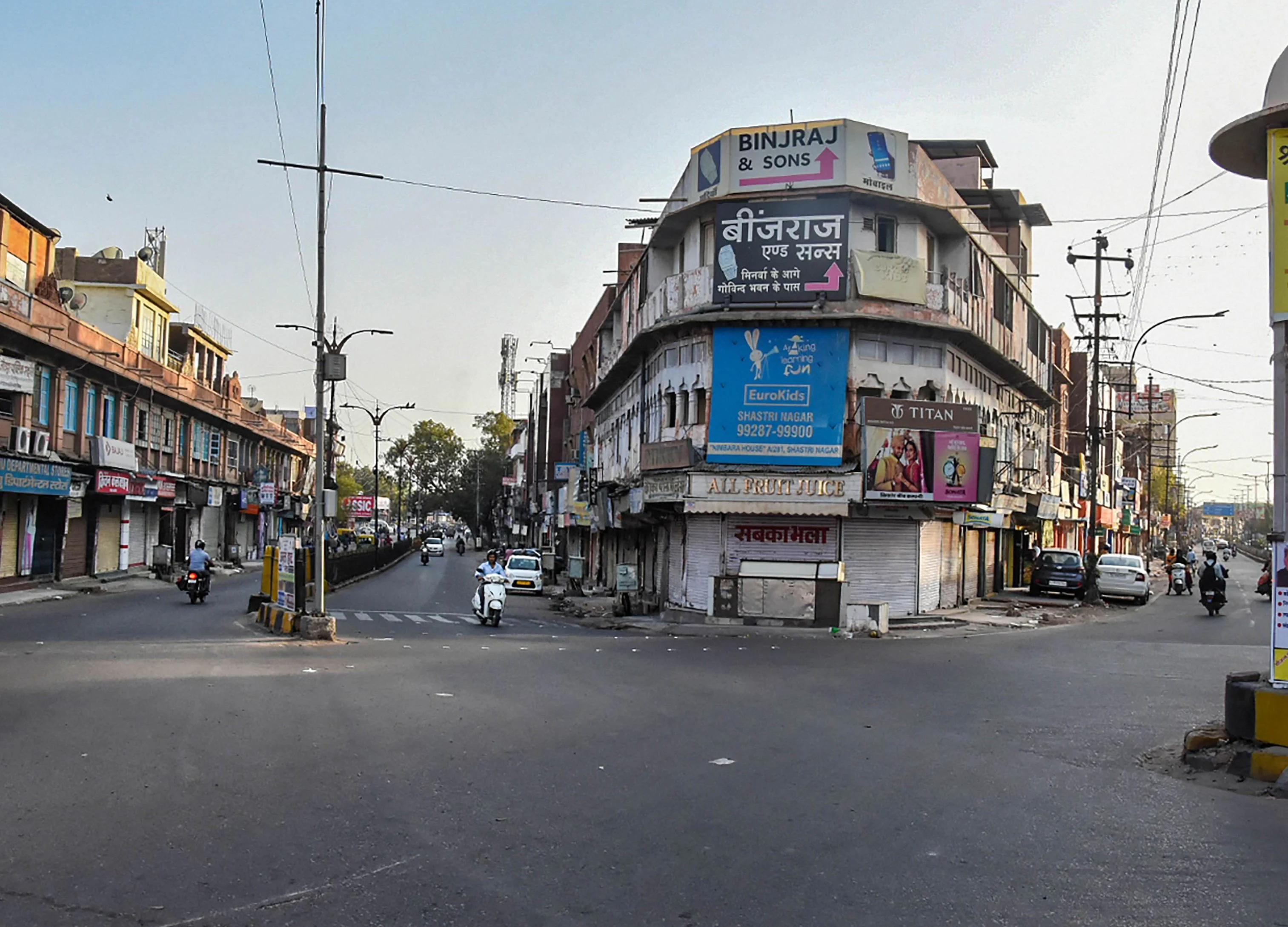 Economists See India GDP Growth Plunge On Coronavirus Impact