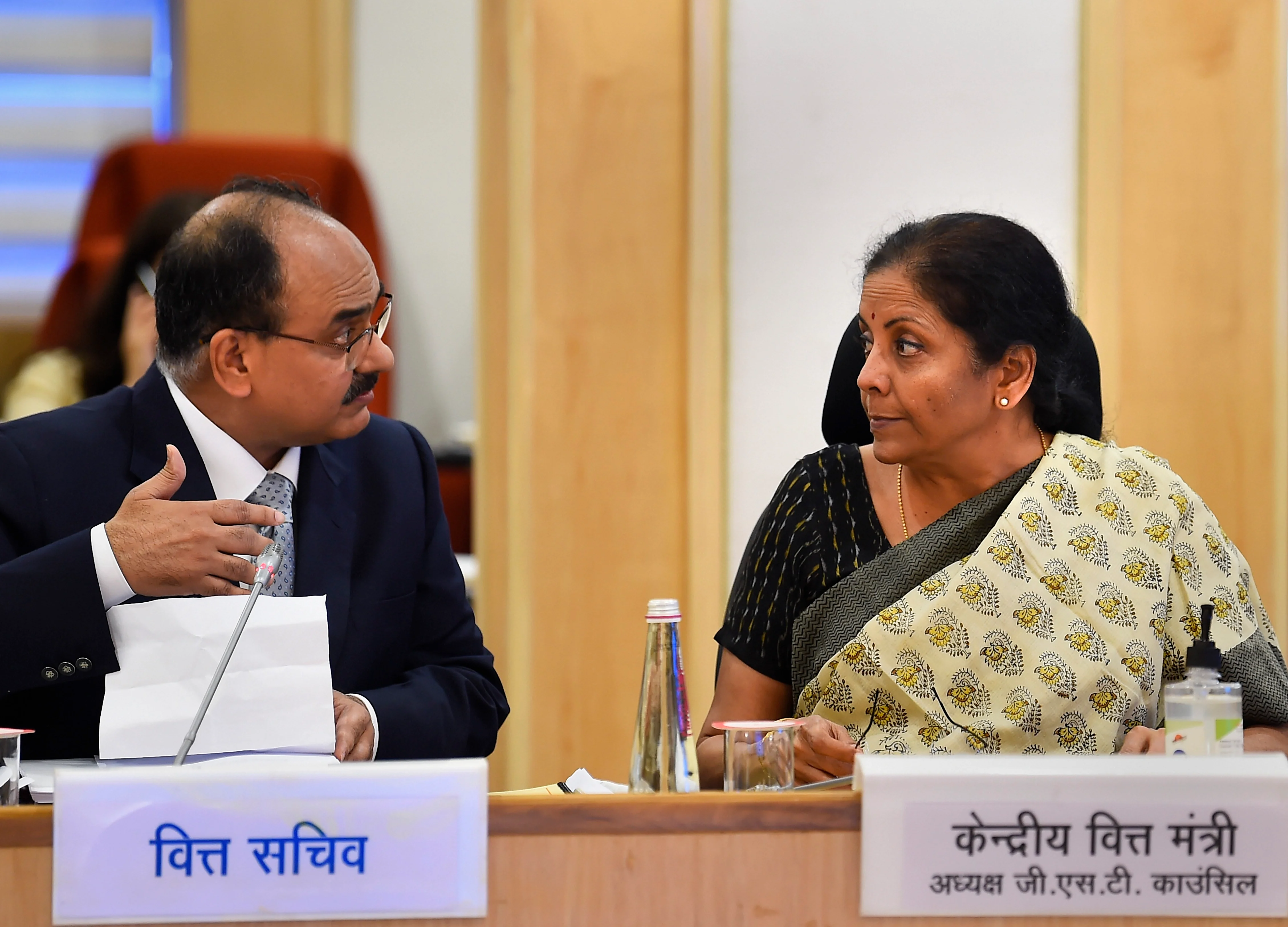 GST Council Hikes Tax On Mobile Phones, Extends Deadline For Filing Annual Returns