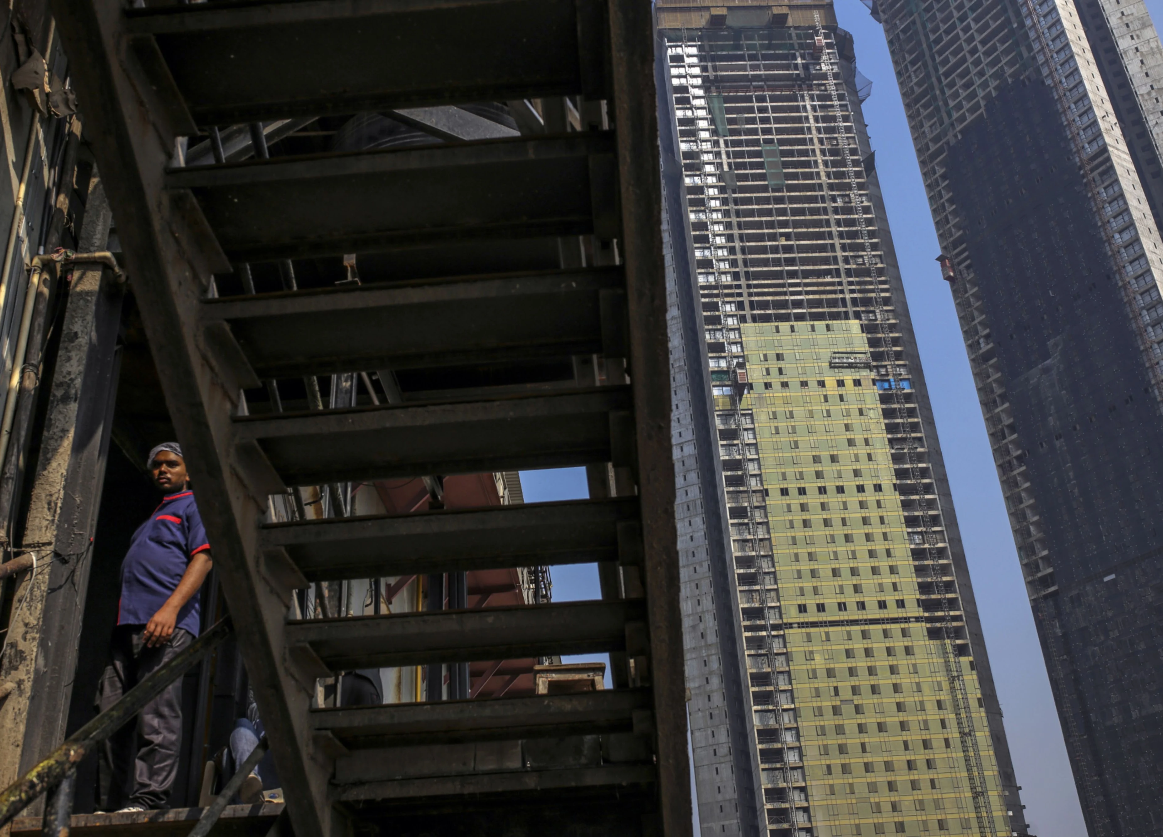 Indian Real Estate Fund Snubs Delhi and Mumbai to Beat Peers
