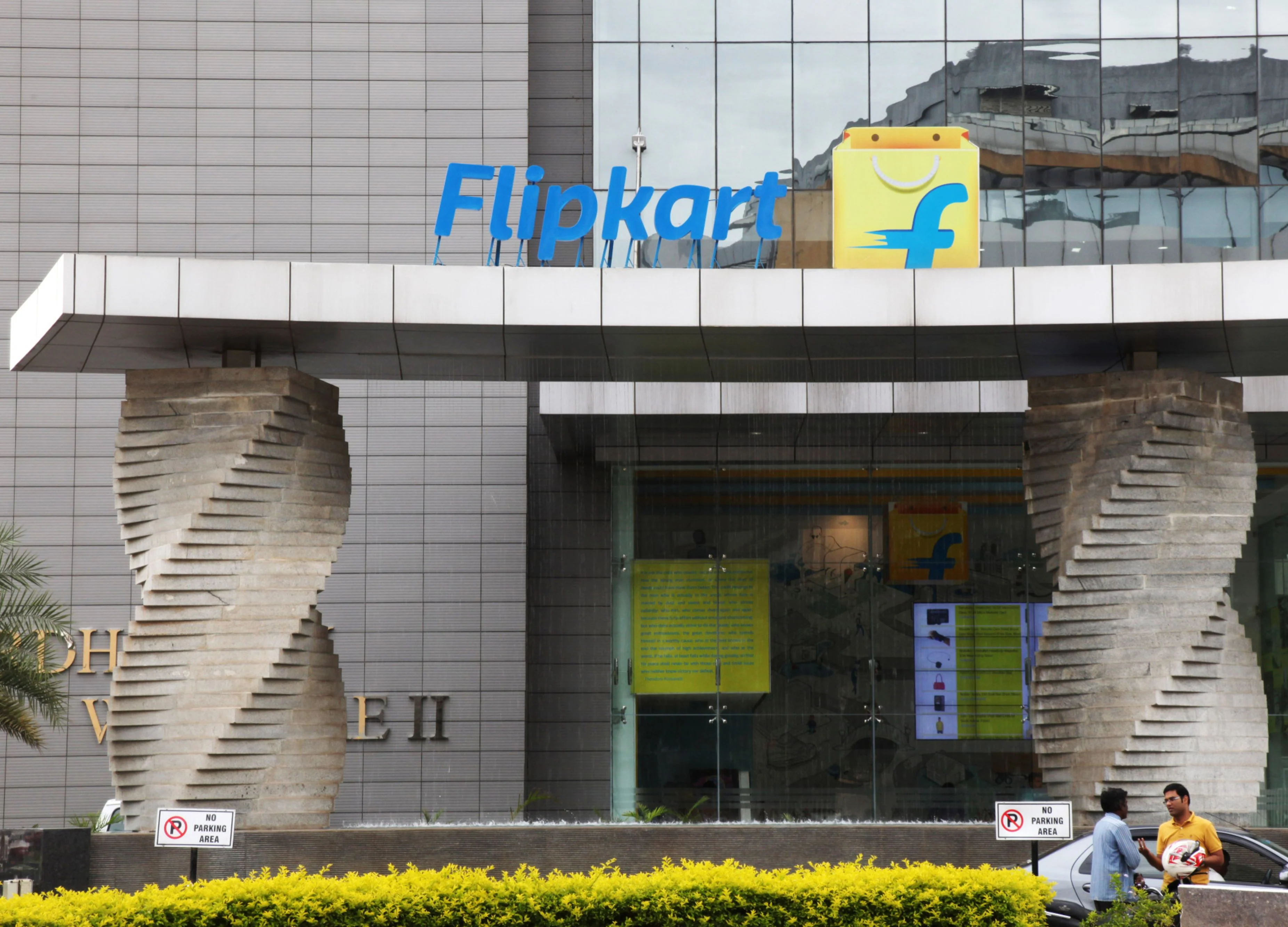 NCLAT Asks CCI To Initiate Again Probe Against Flipkart For Unfair Practices