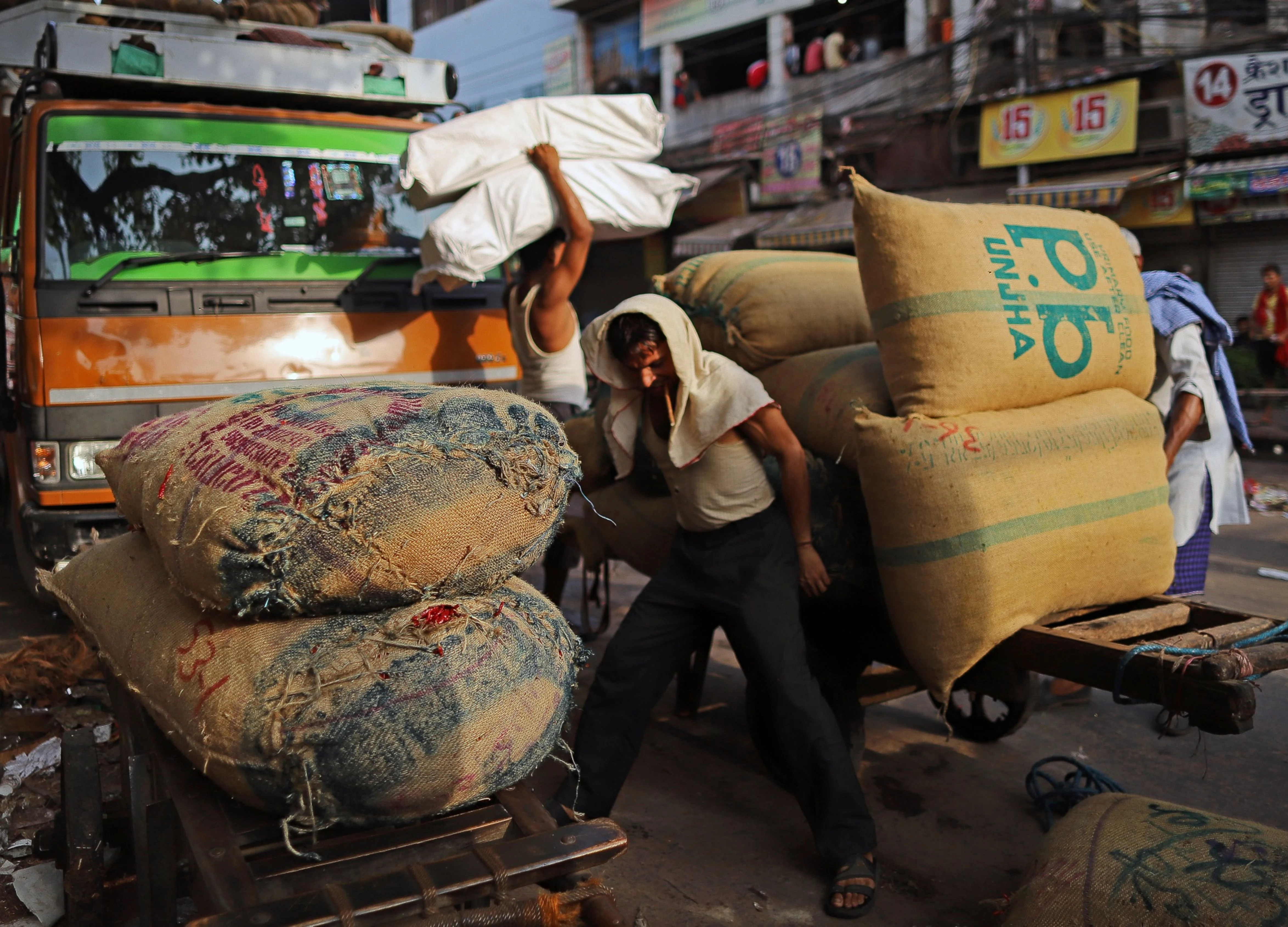 Fitch Solutions Cuts India’s Economic Growth Forecast To 4.9% For FY20