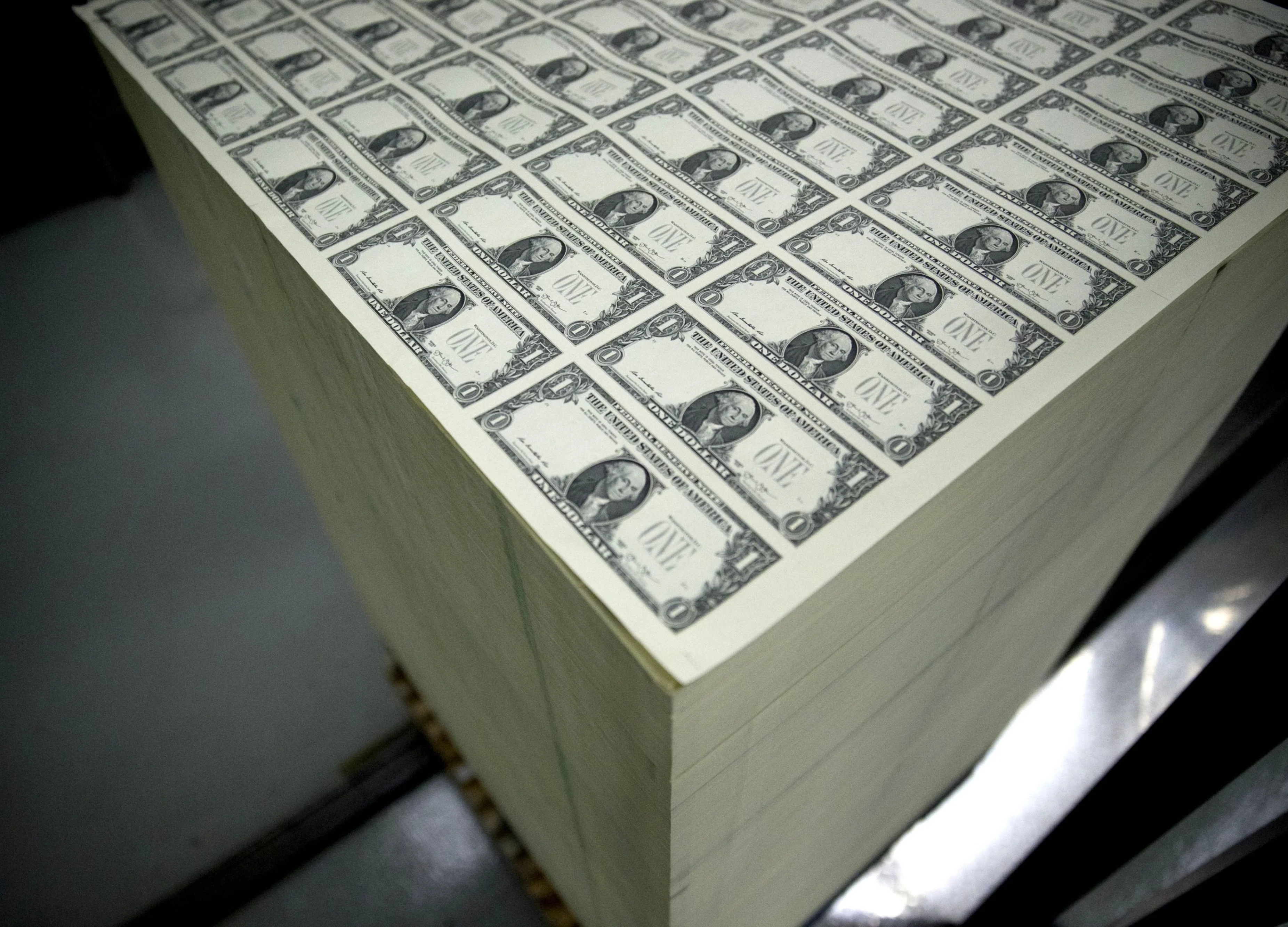 Fed Starts Emergency Program to Aid Money Market Funds