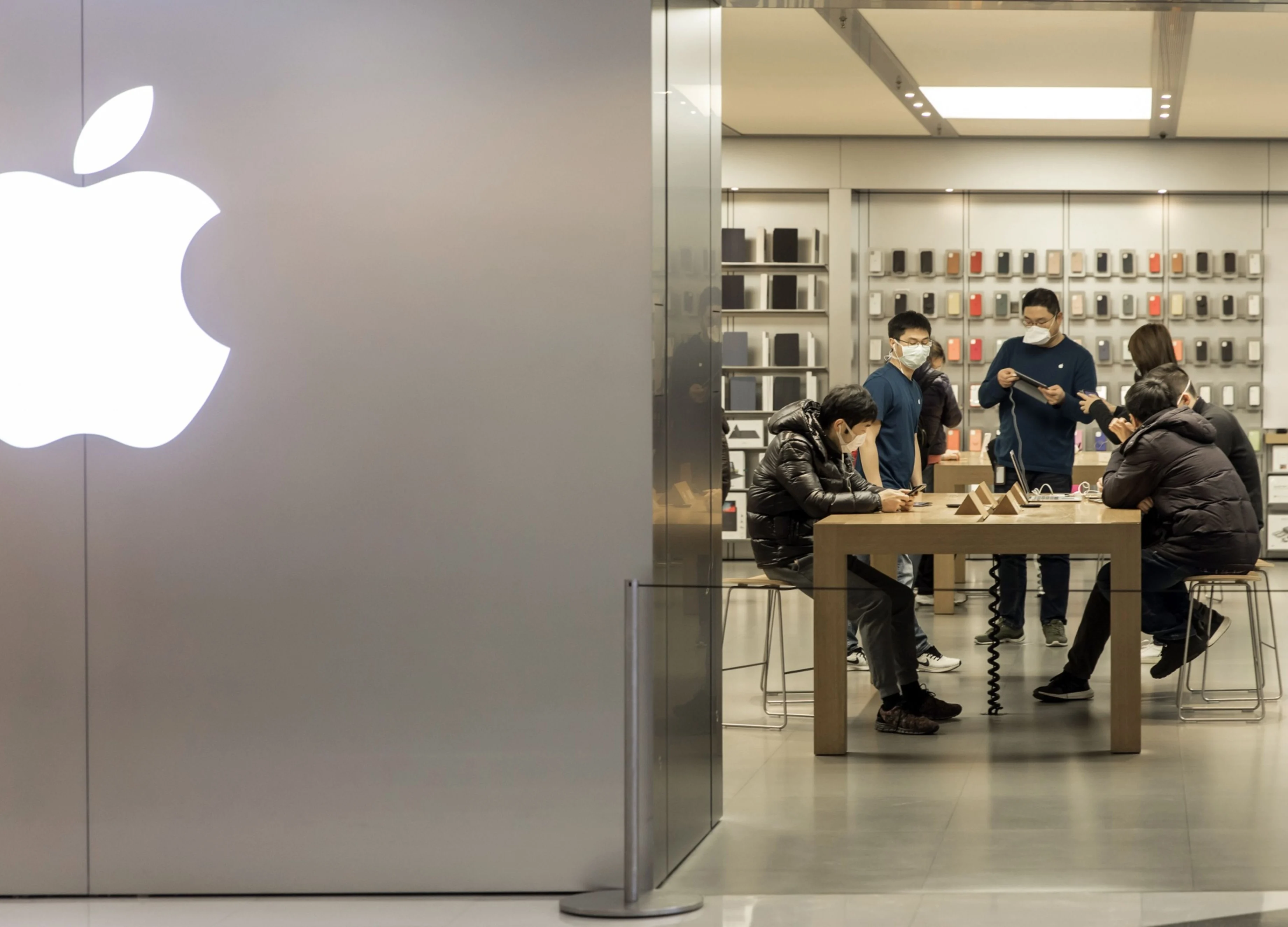 Apple’s 5G iPhone Launch May See Coronavirus Delay, BofA Says