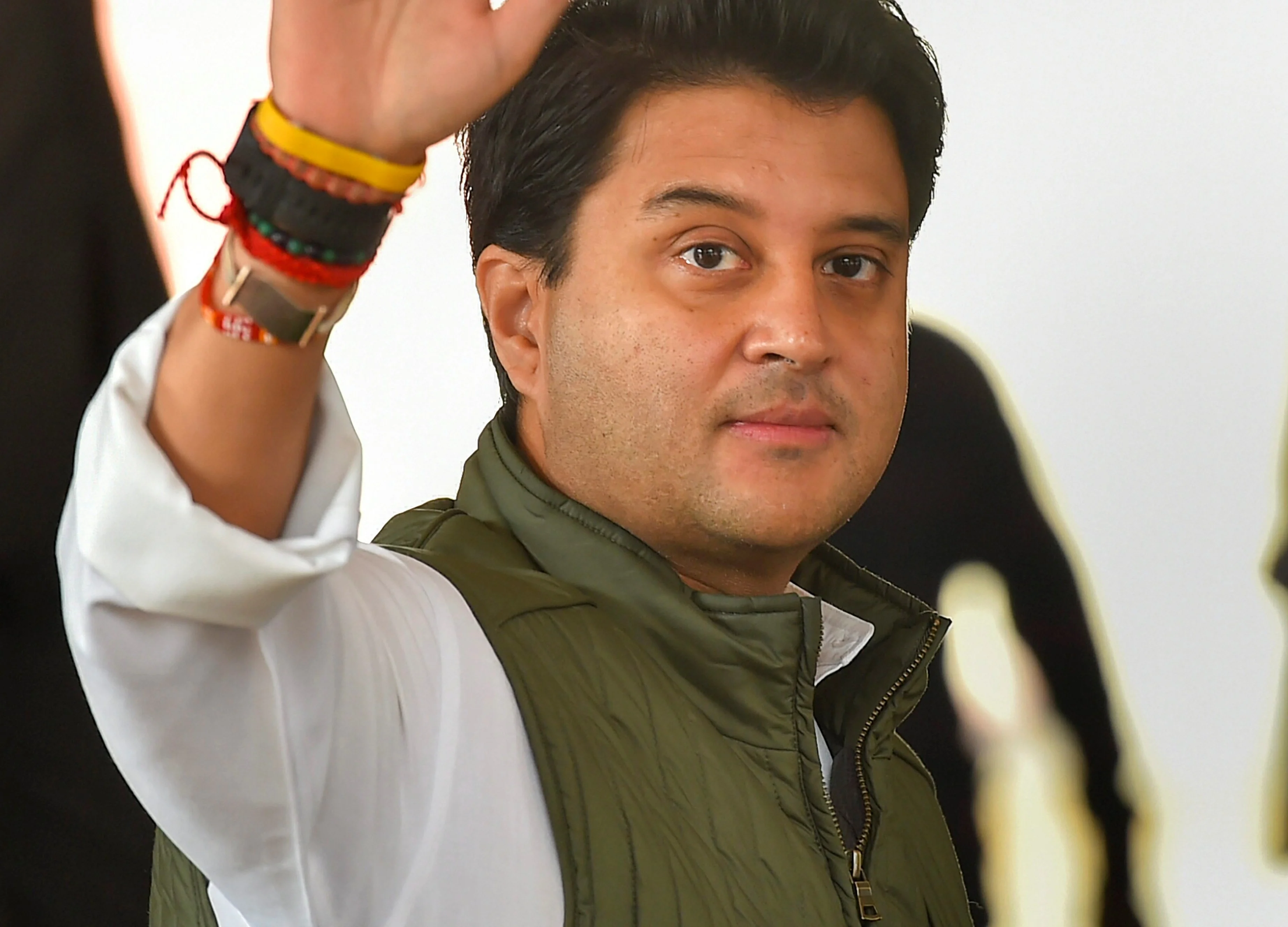 Madhya Pradesh Politics: Jyotiraditya Scindia Snaps His Family’s Ties With Congress