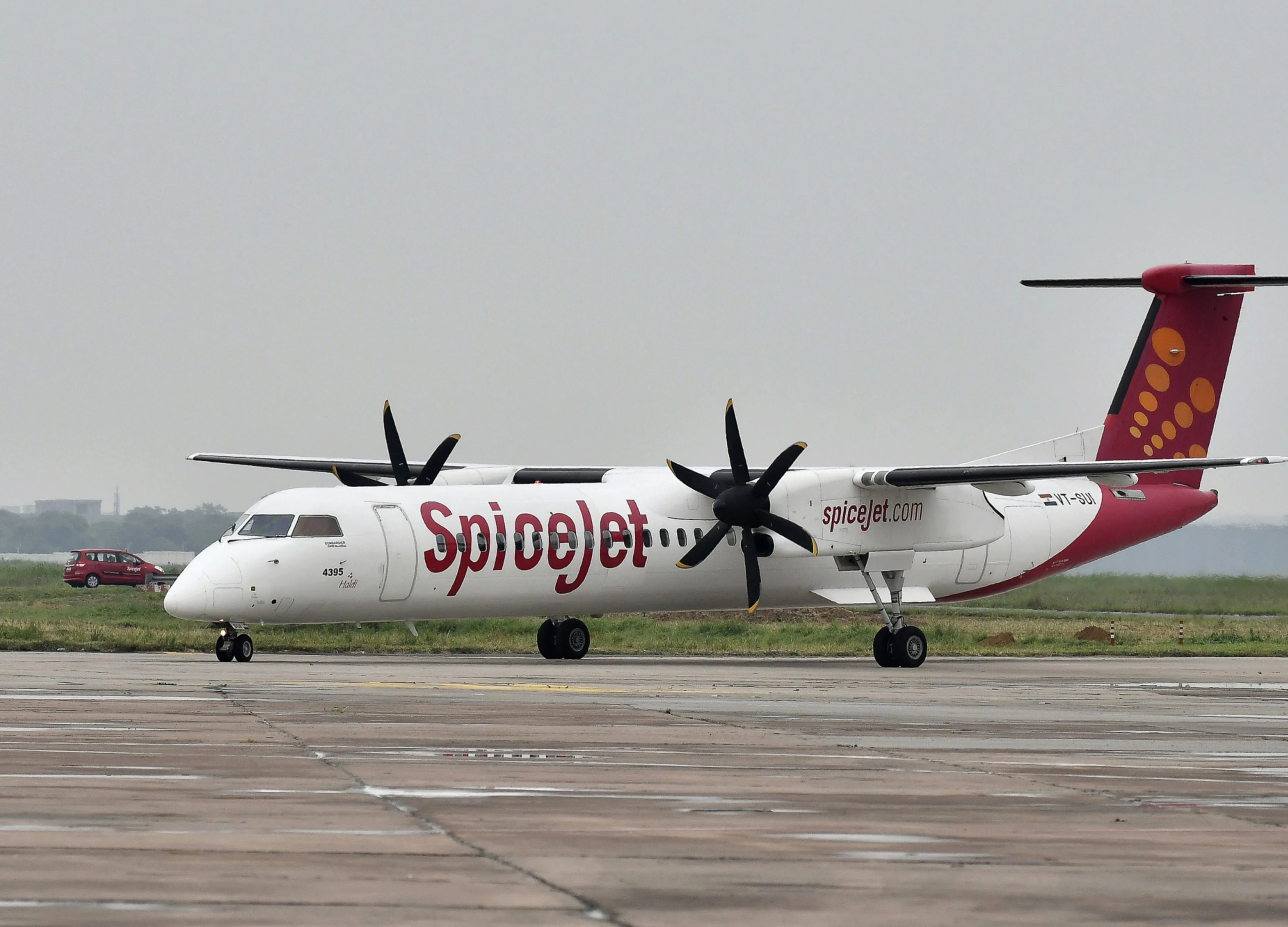 SpiceJet To Turn Tickets Booked For March 25-31 Into Credit, Can Be Used In One Year