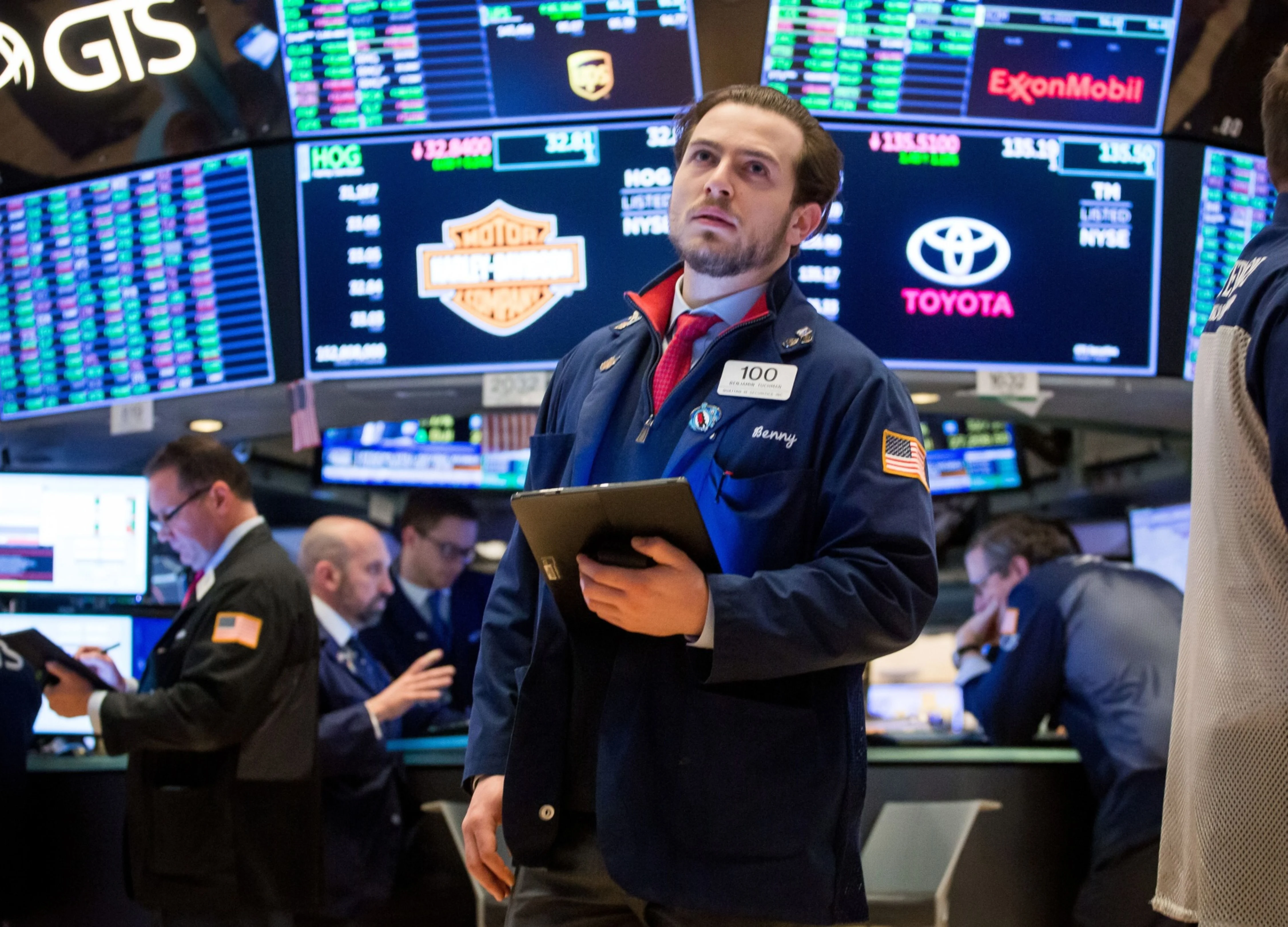 Wild Week Puts Wall Street on Notice: The Rout Isn’t Going Away