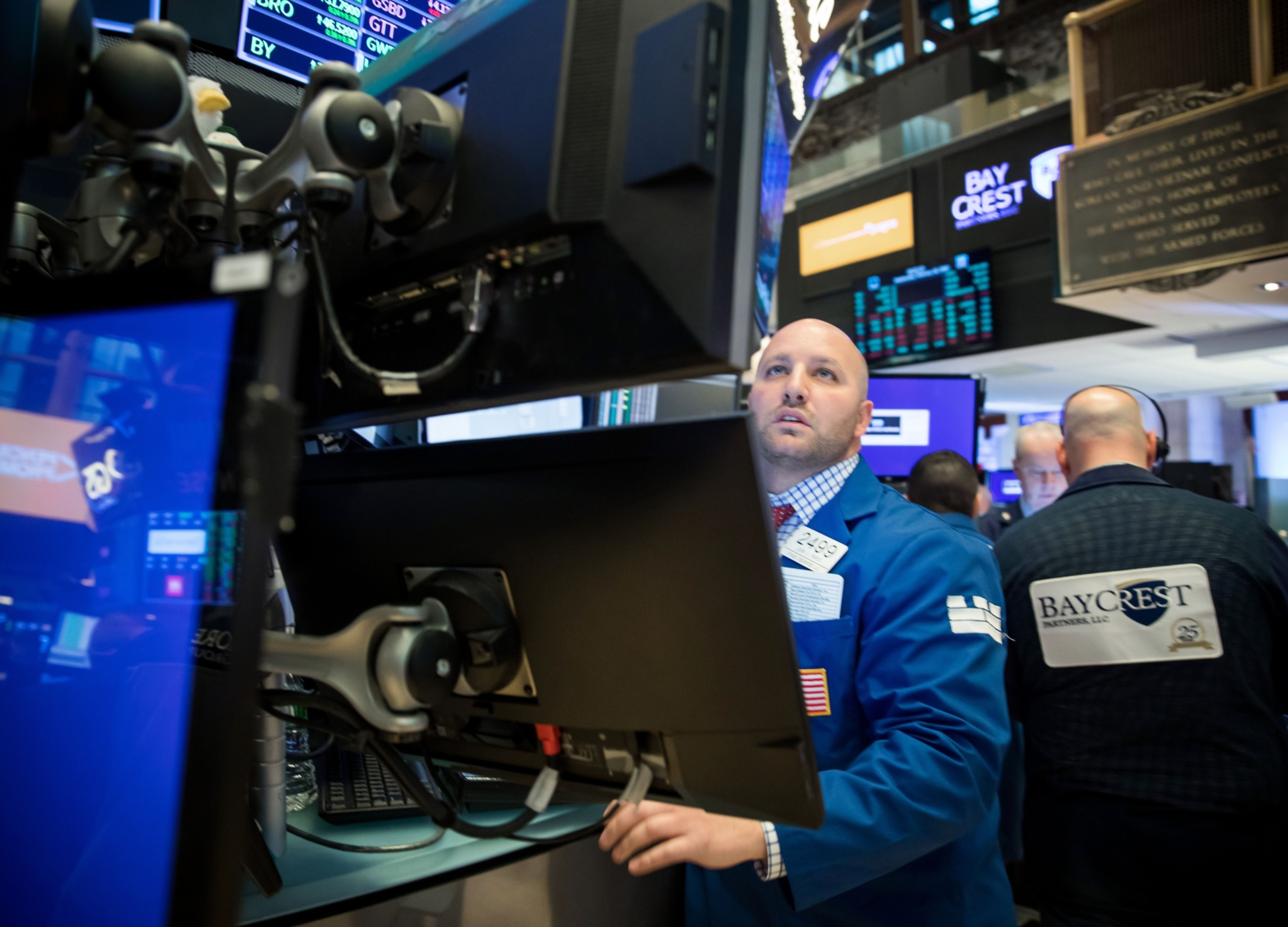 Limit-Down Trading in U.S. Stock Futures Points to Rough Open