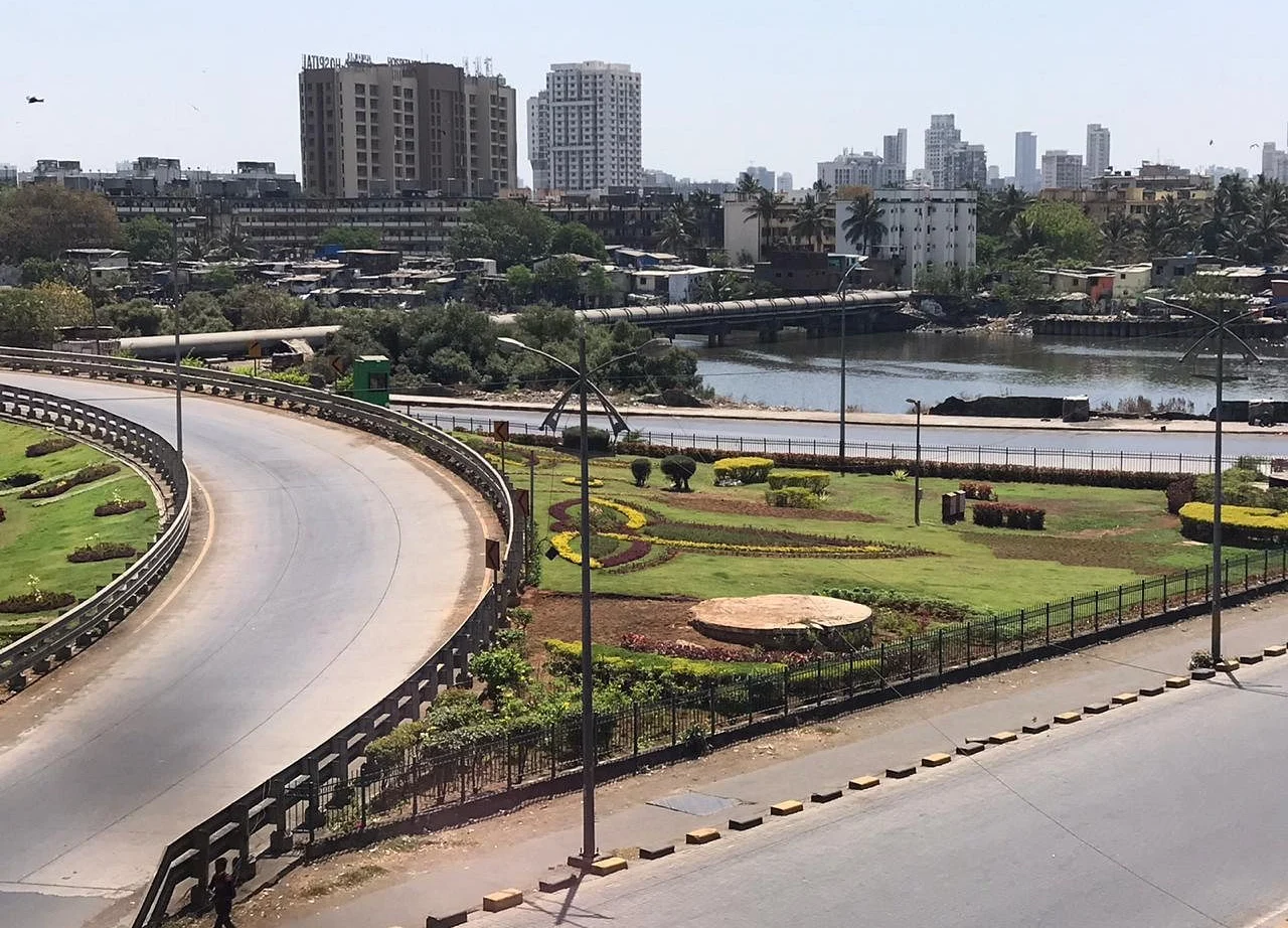 For 32 Minutes, Everything Was Quiet in India’s Bond Market
