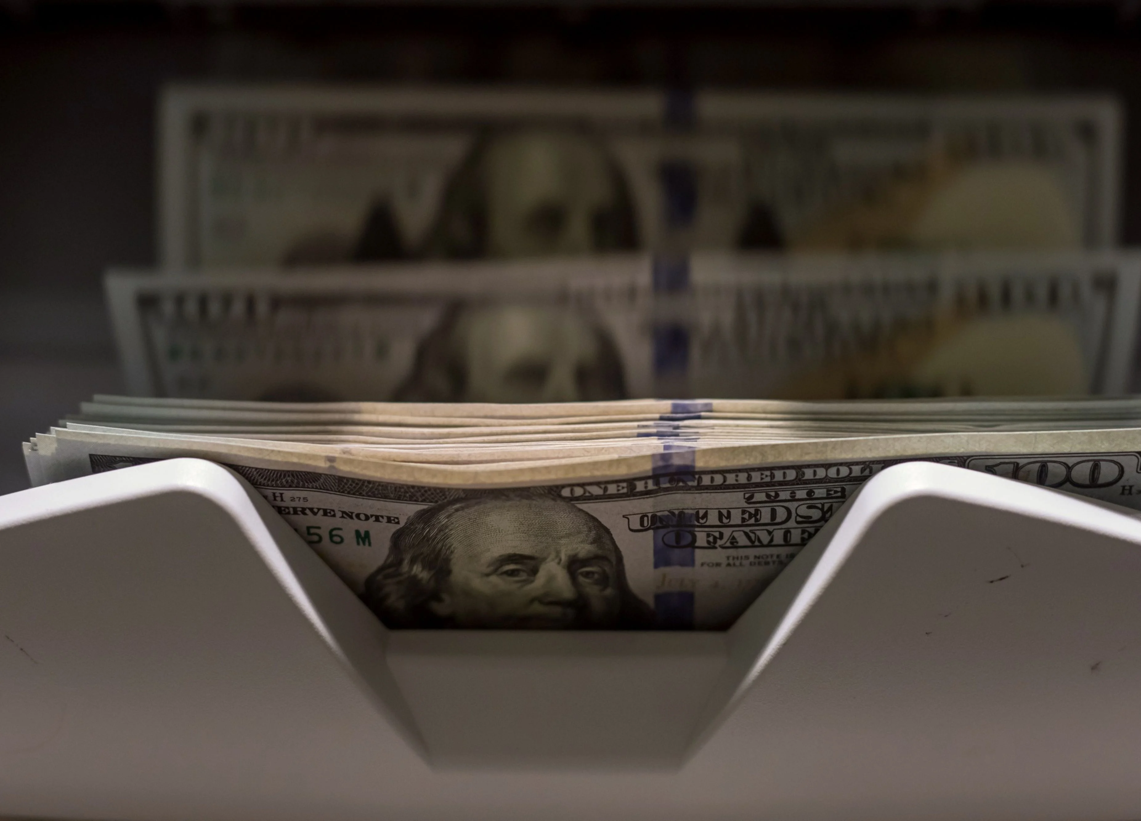 High-Grade Bond-Fund Outflows Hit $35.6 Billion, Smashing Record