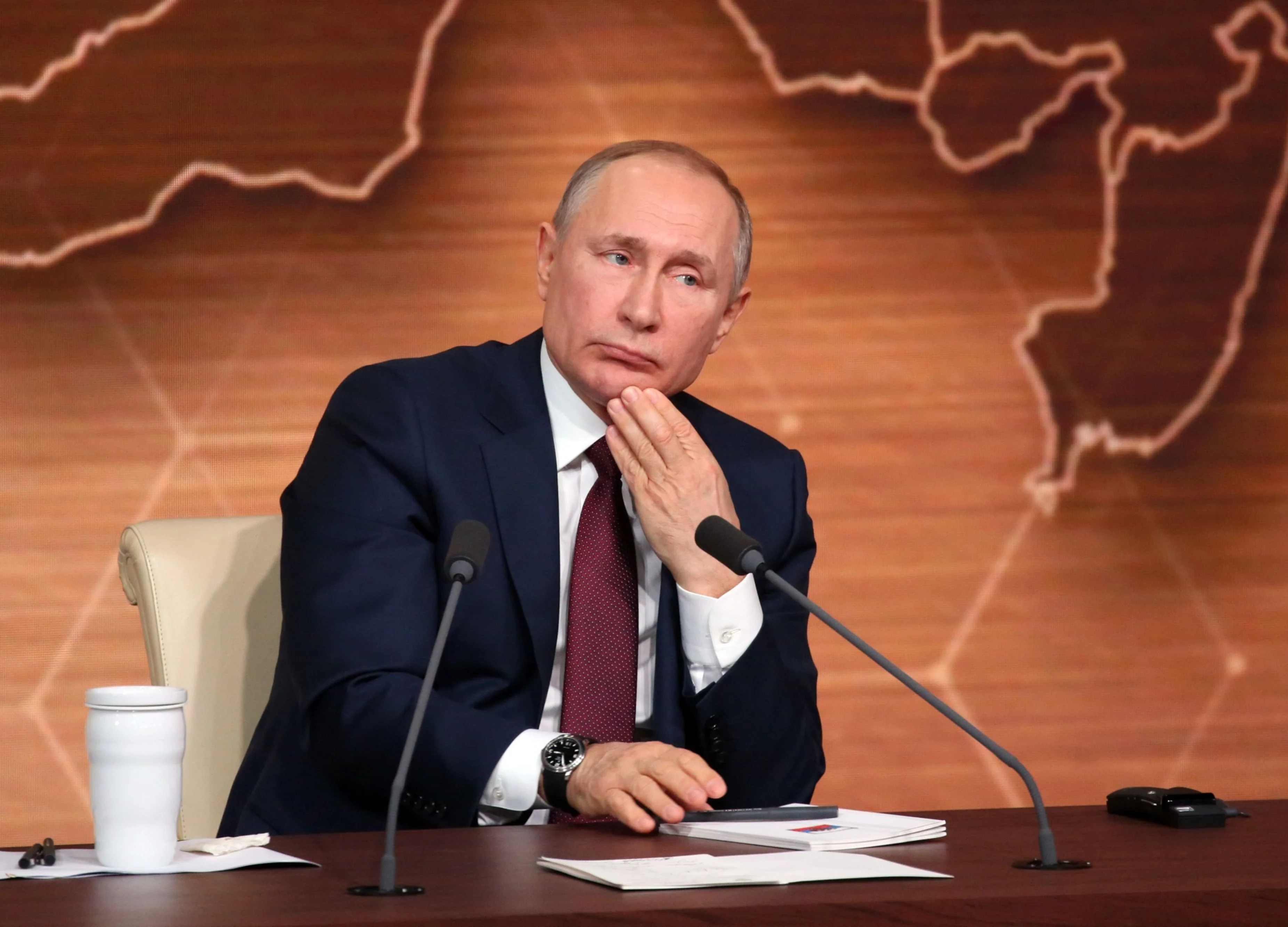 Putin Won’t Bow to What’s Seen as Saudi Oil-Price Blackmail