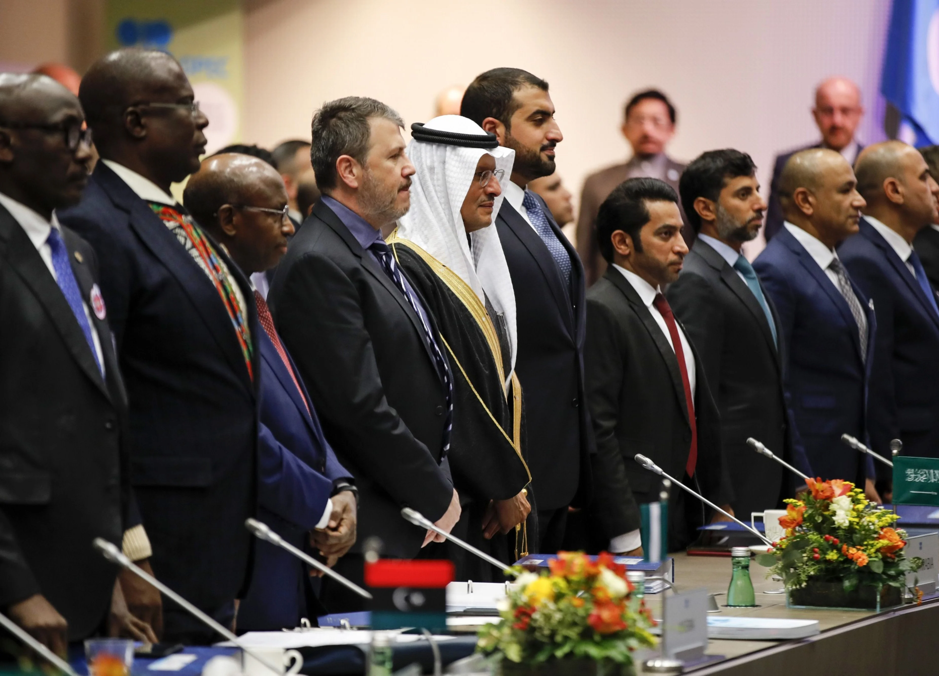 OPEC+ Stuck Yet Again By Saudi, Russia Split on Output Cuts