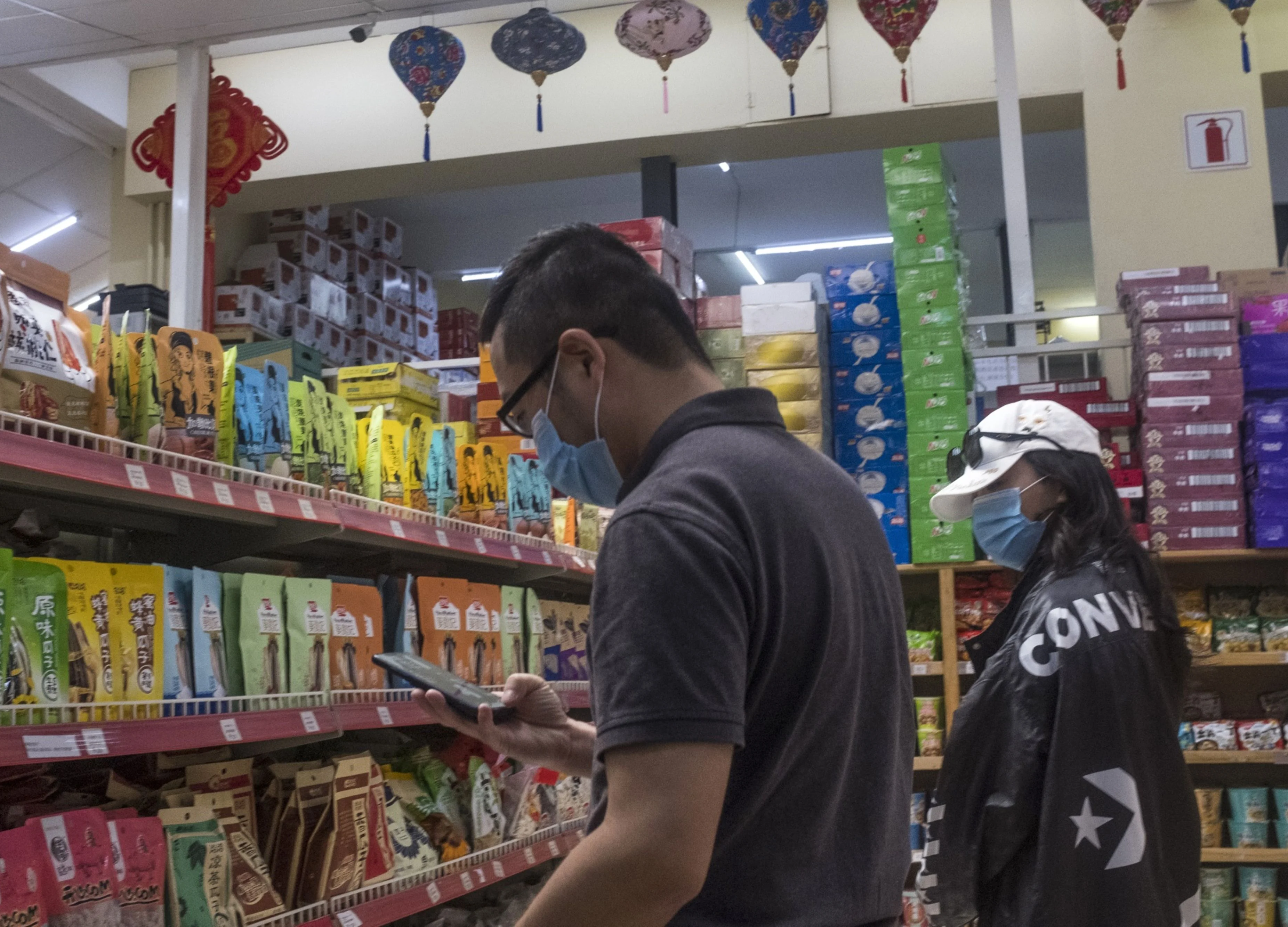Global Economy Is Gripped by Rare Twin Supply-Demand Shock