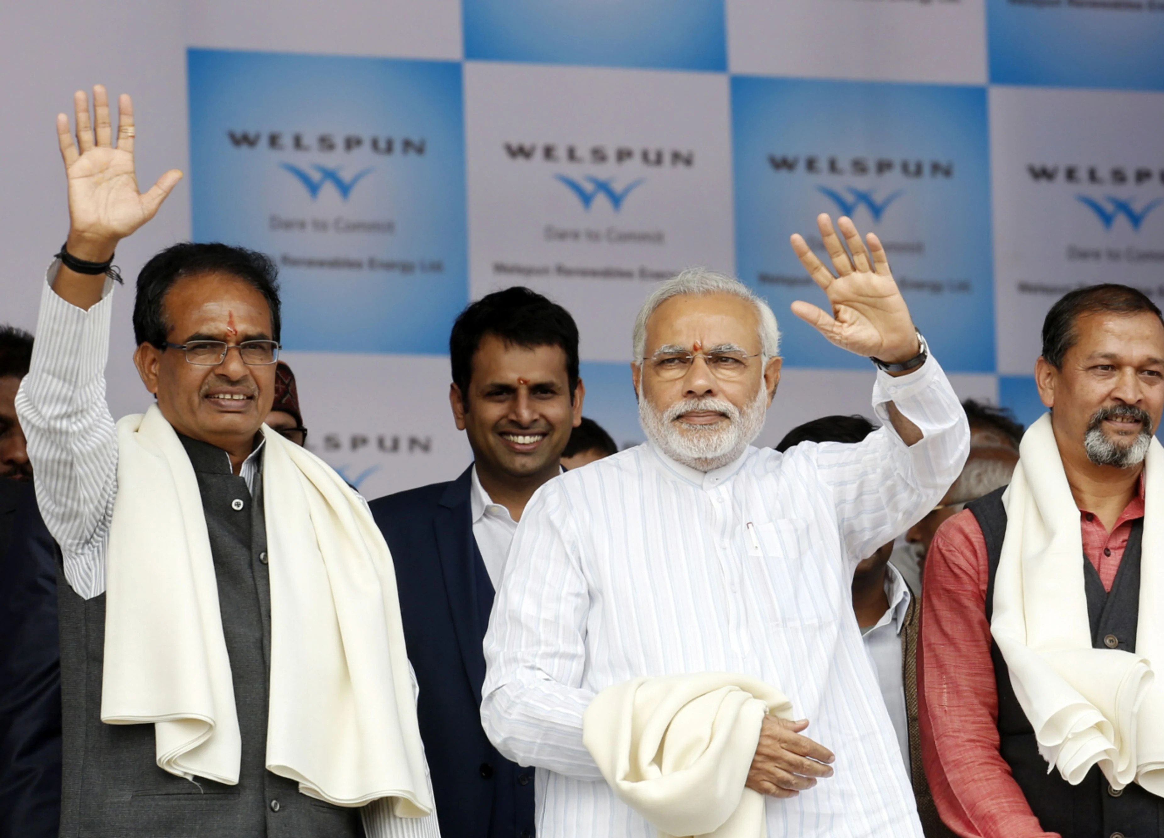 Madhya Pradesh’s BSP, SP MLAs Meet BJP’s Shivraj Singh Chouhan