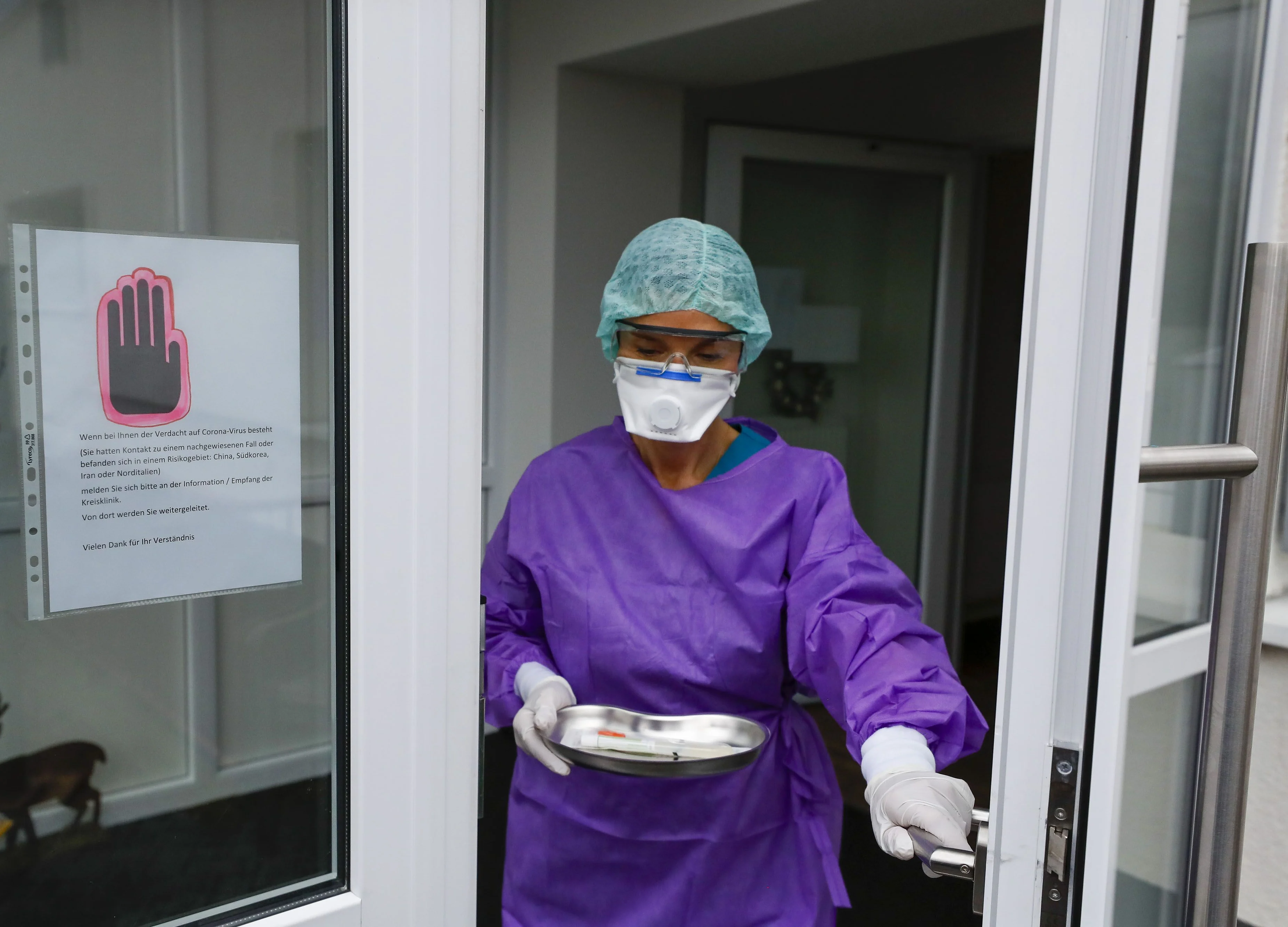 Five Private Labs Start Covid-19 Tests In Mumbai At Rs 4,500