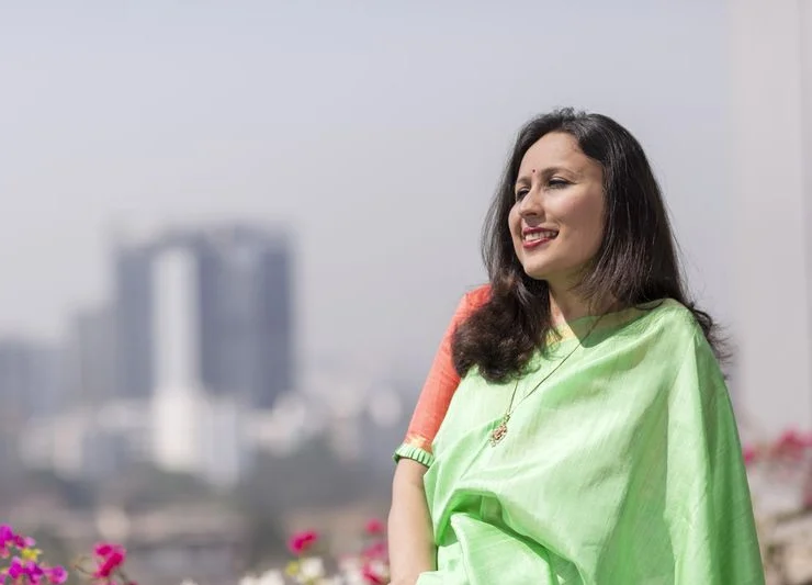 The ‘Girl With a Broken Neck’ Builds a $4 Billion Asset Manager